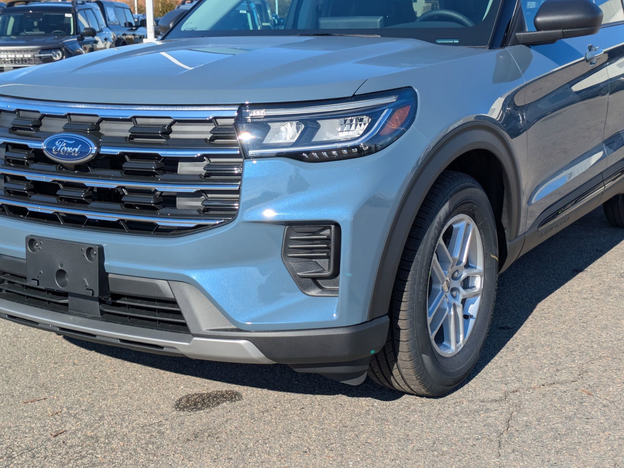2026 Ford Explorer Active w/200A Pkg