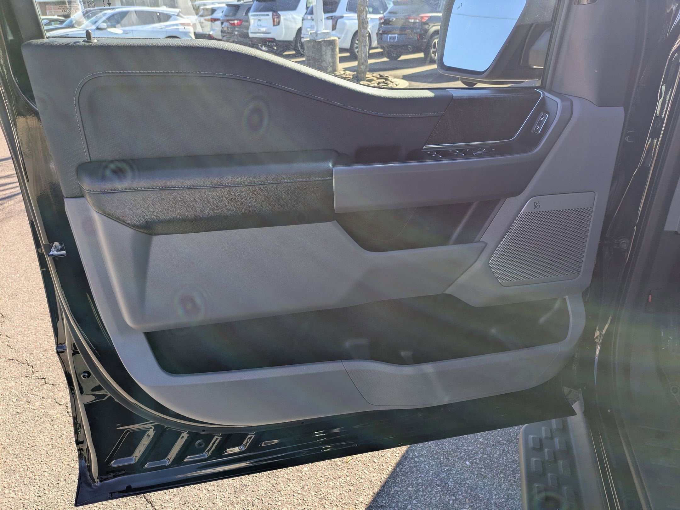 2024 Ford F-150 Lightning Flash