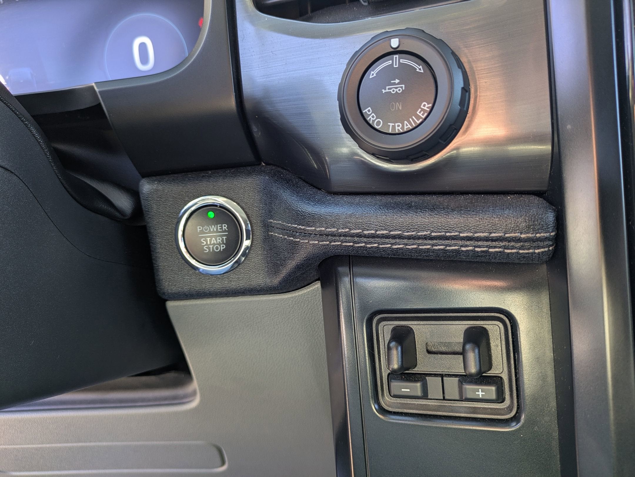 2024 Ford F-150 Lightning Flash