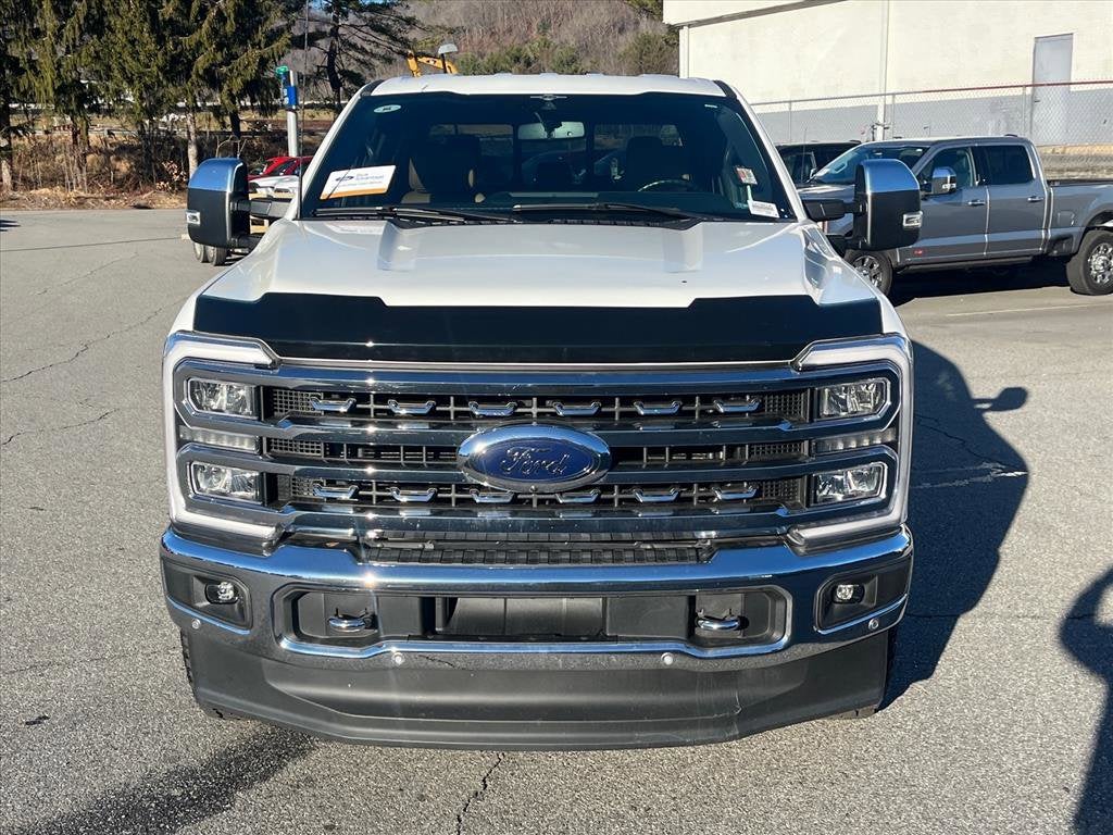 2023 Ford Super Duty F-350 SRW LARIAT