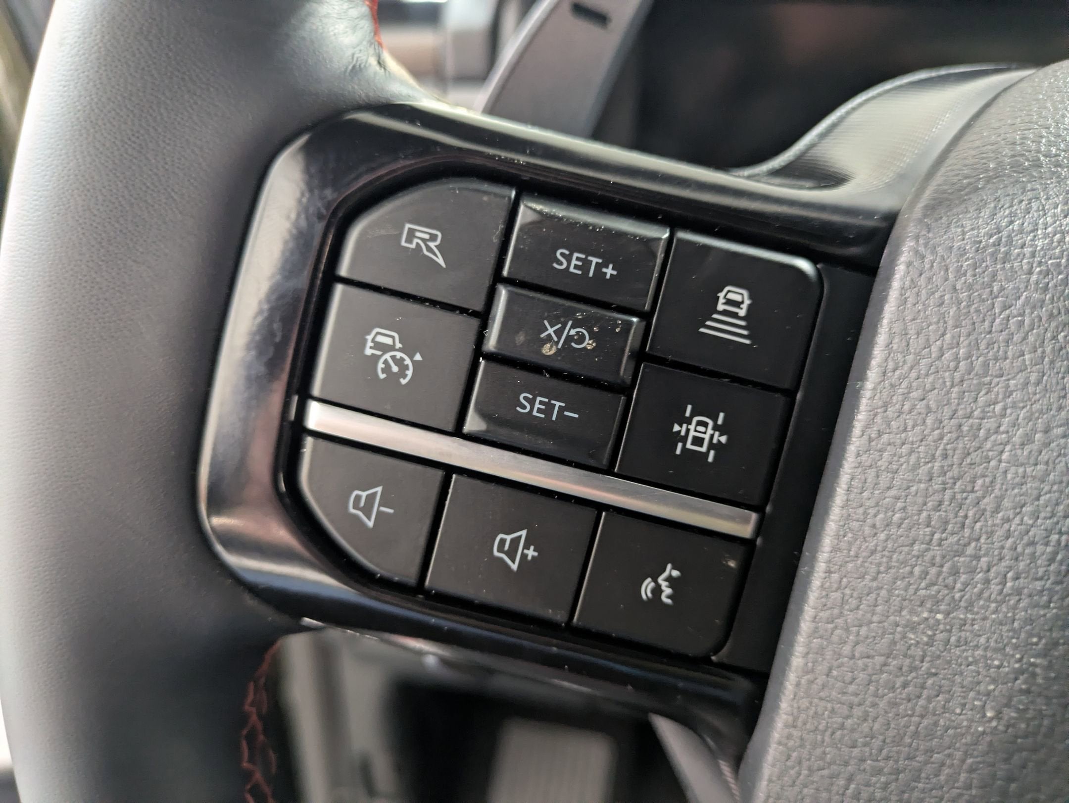 2025 Ford F-150 Raptor R