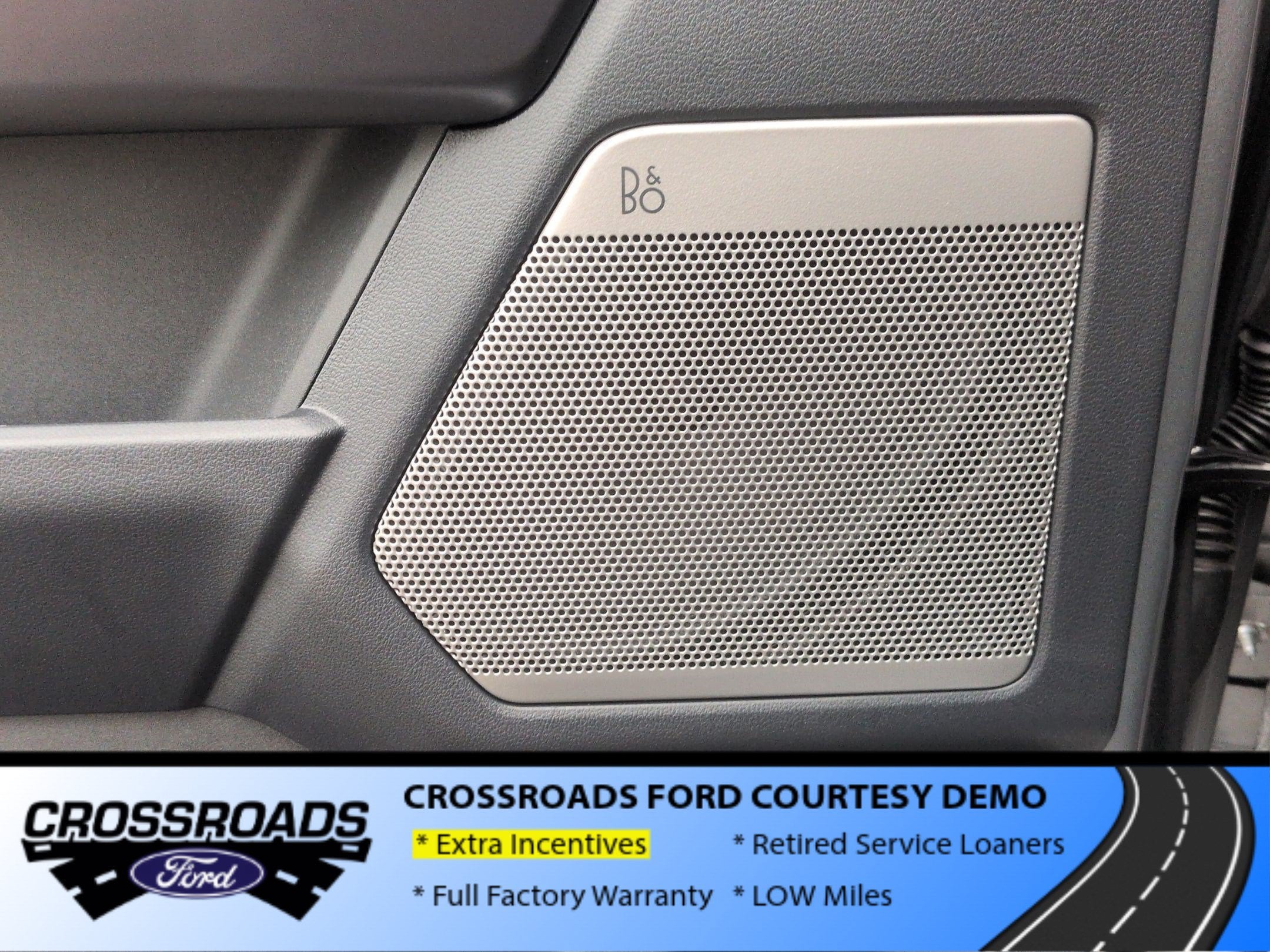 2026 Ford F-150 LARIAT - Crossroads Courtesy Demo