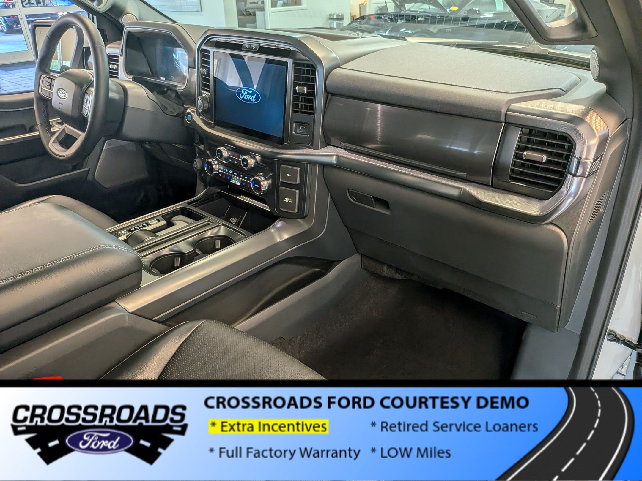 2026 Ford F-150 LARIAT - Crossroads Courtesy Demo