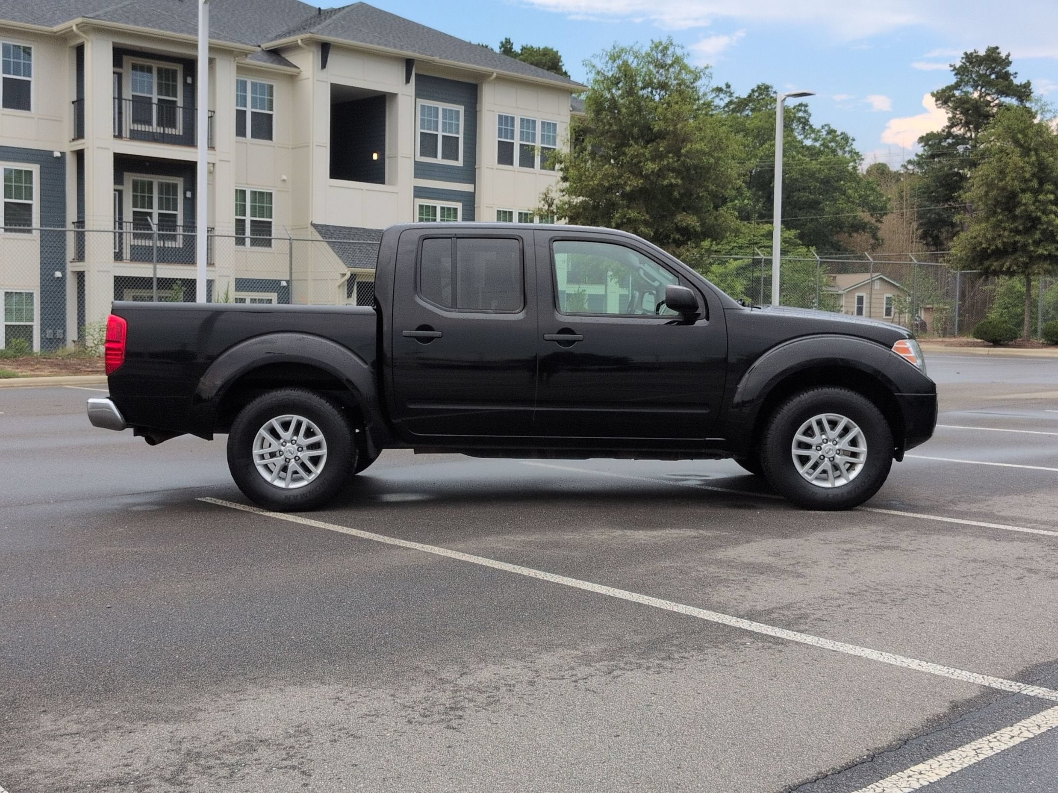 2015 Nissan Frontier SV