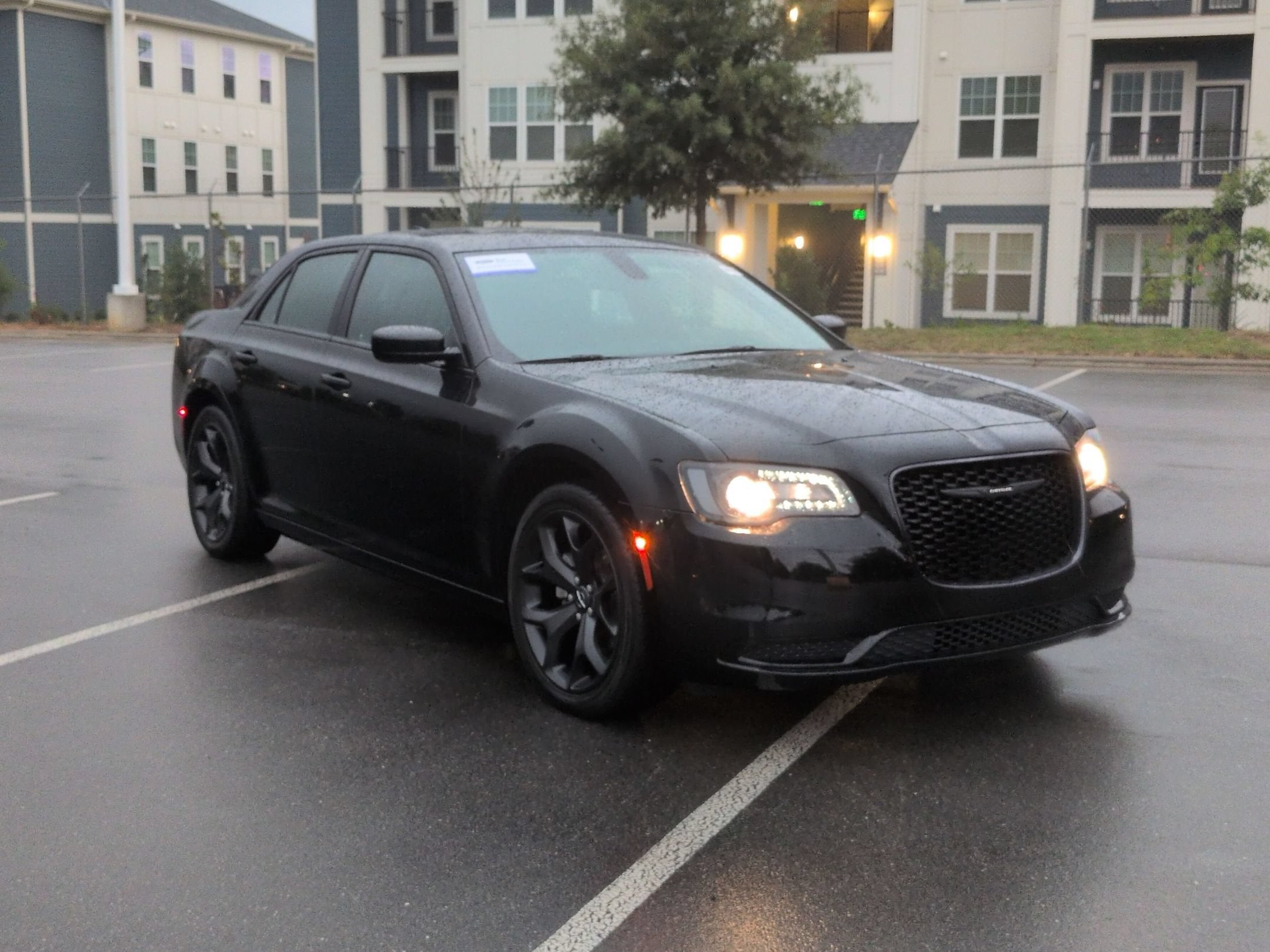 2022 Chrysler 300 Touring