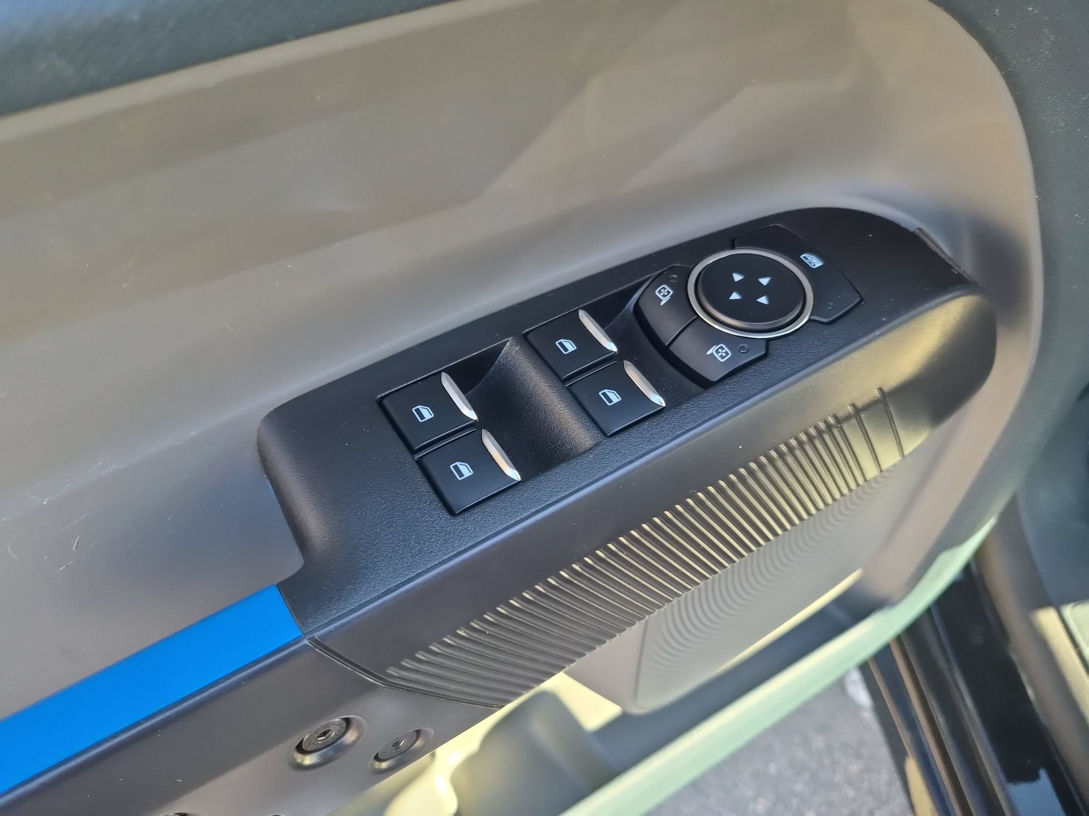 2025 Ford Maverick Lobo Standard