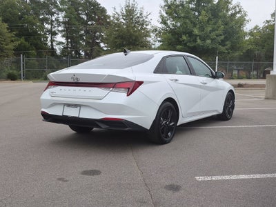 2022 Hyundai Elantra SEL