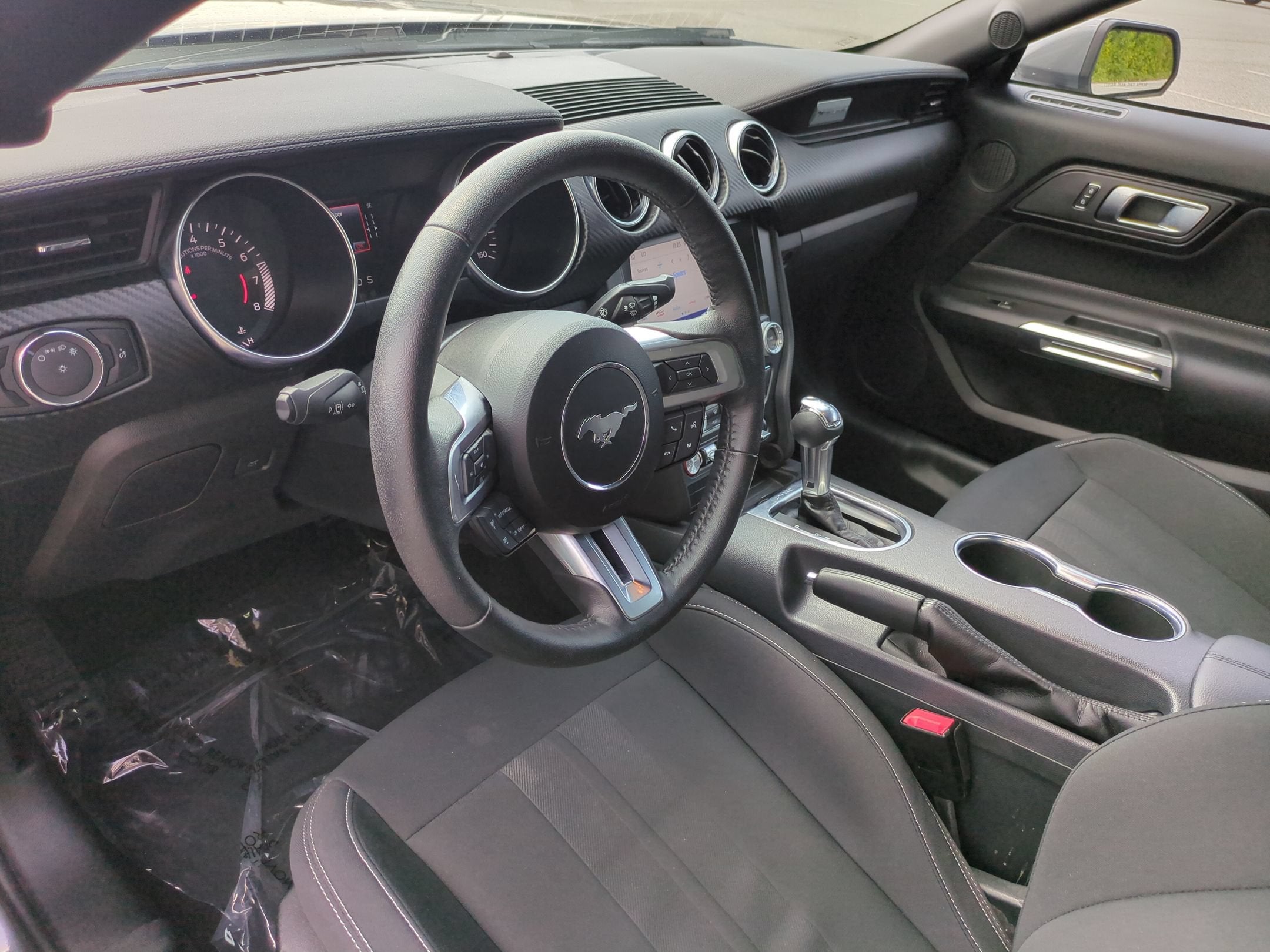 2022 Ford Mustang EcoBoost