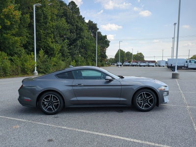 2022 Ford Mustang EcoBoost