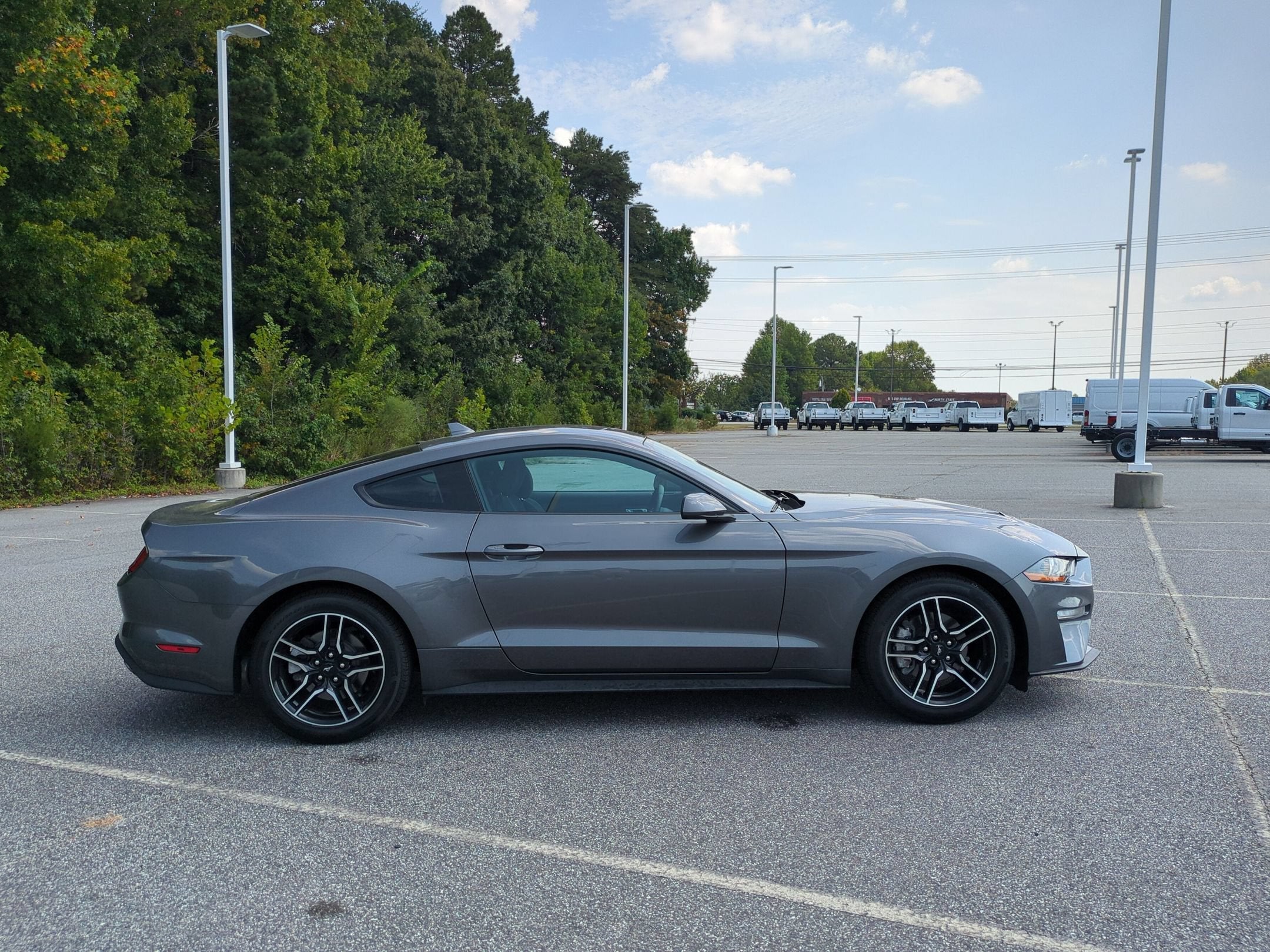 2022 Ford Mustang EcoBoost