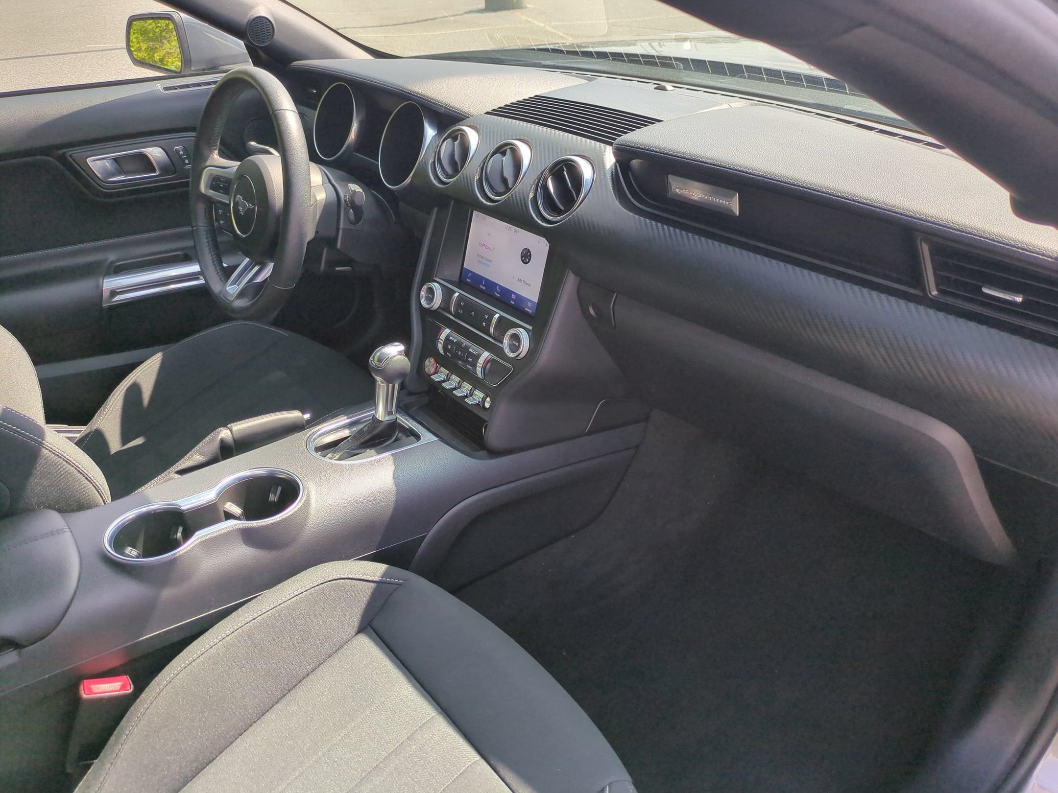 2022 Ford Mustang EcoBoost