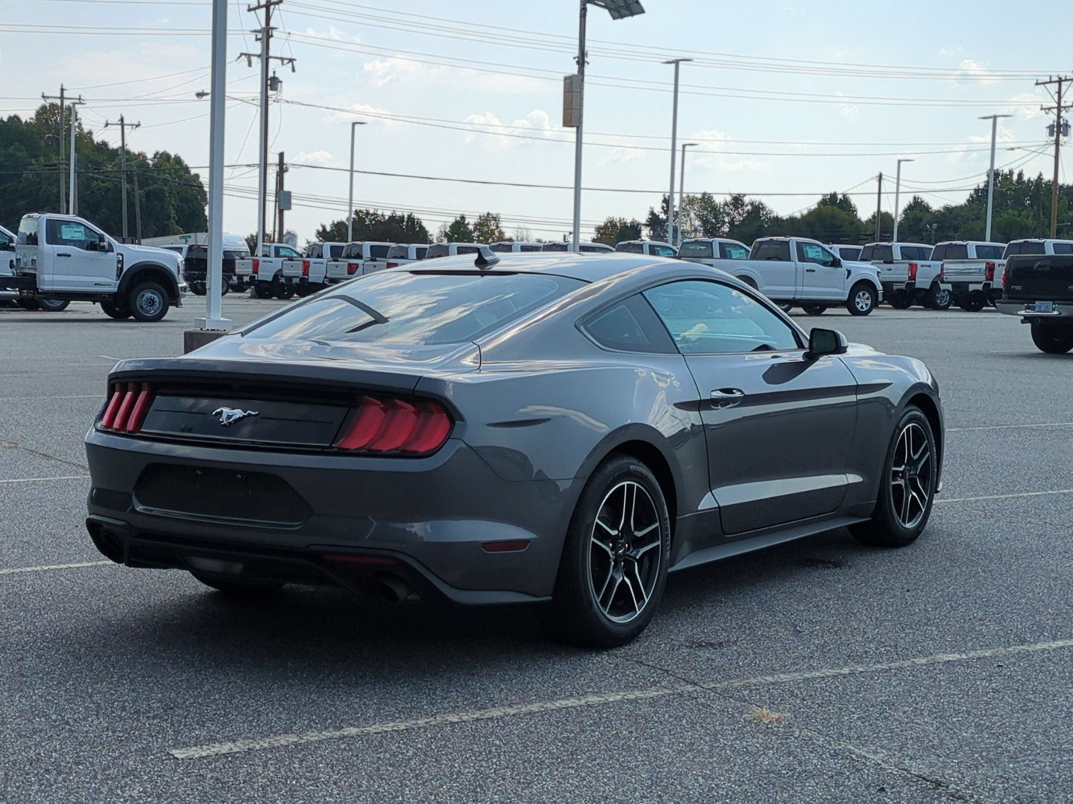 2022 Ford Mustang EcoBoost