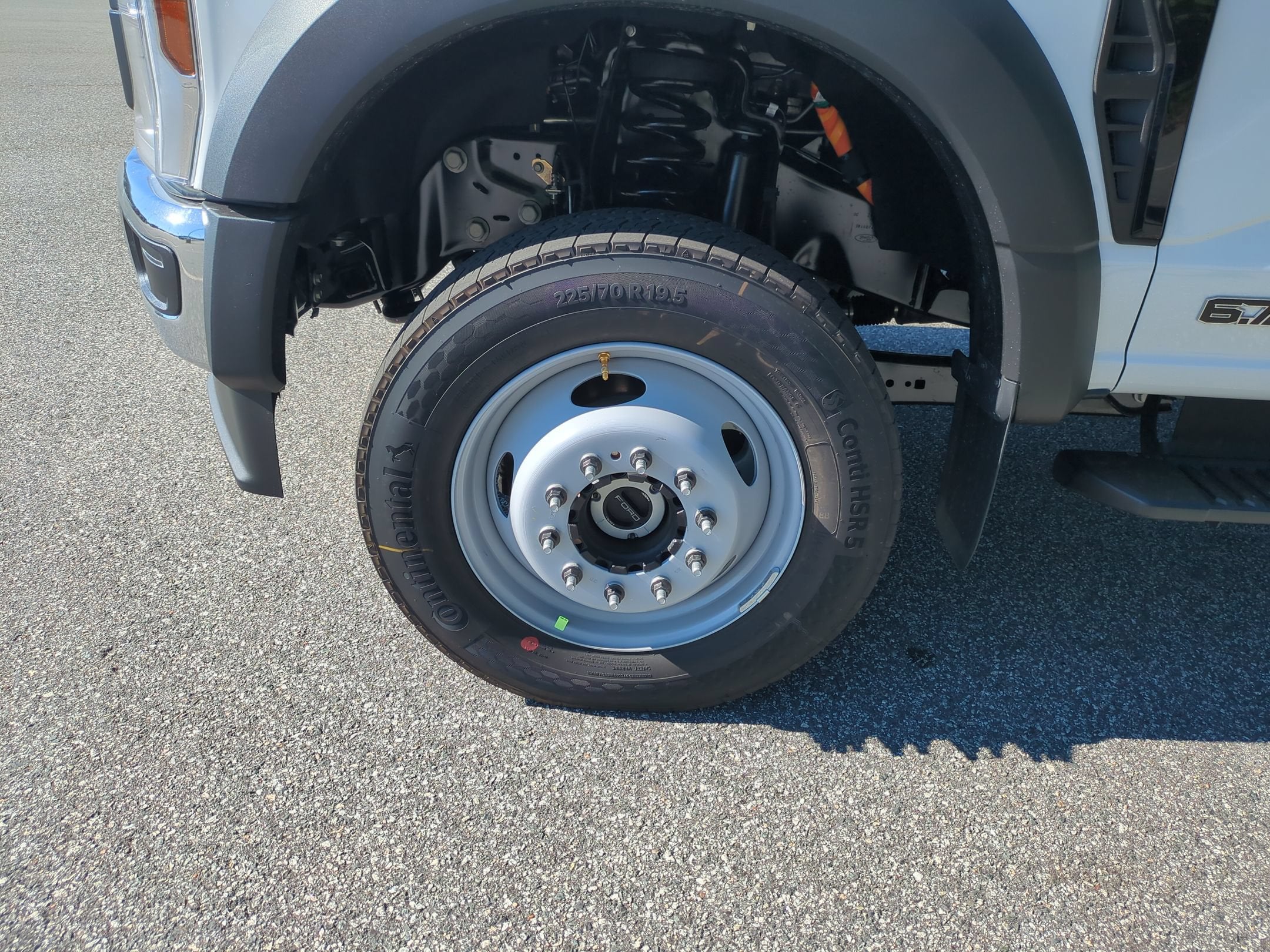 2027 Ford Super Duty F-450 DRW XL