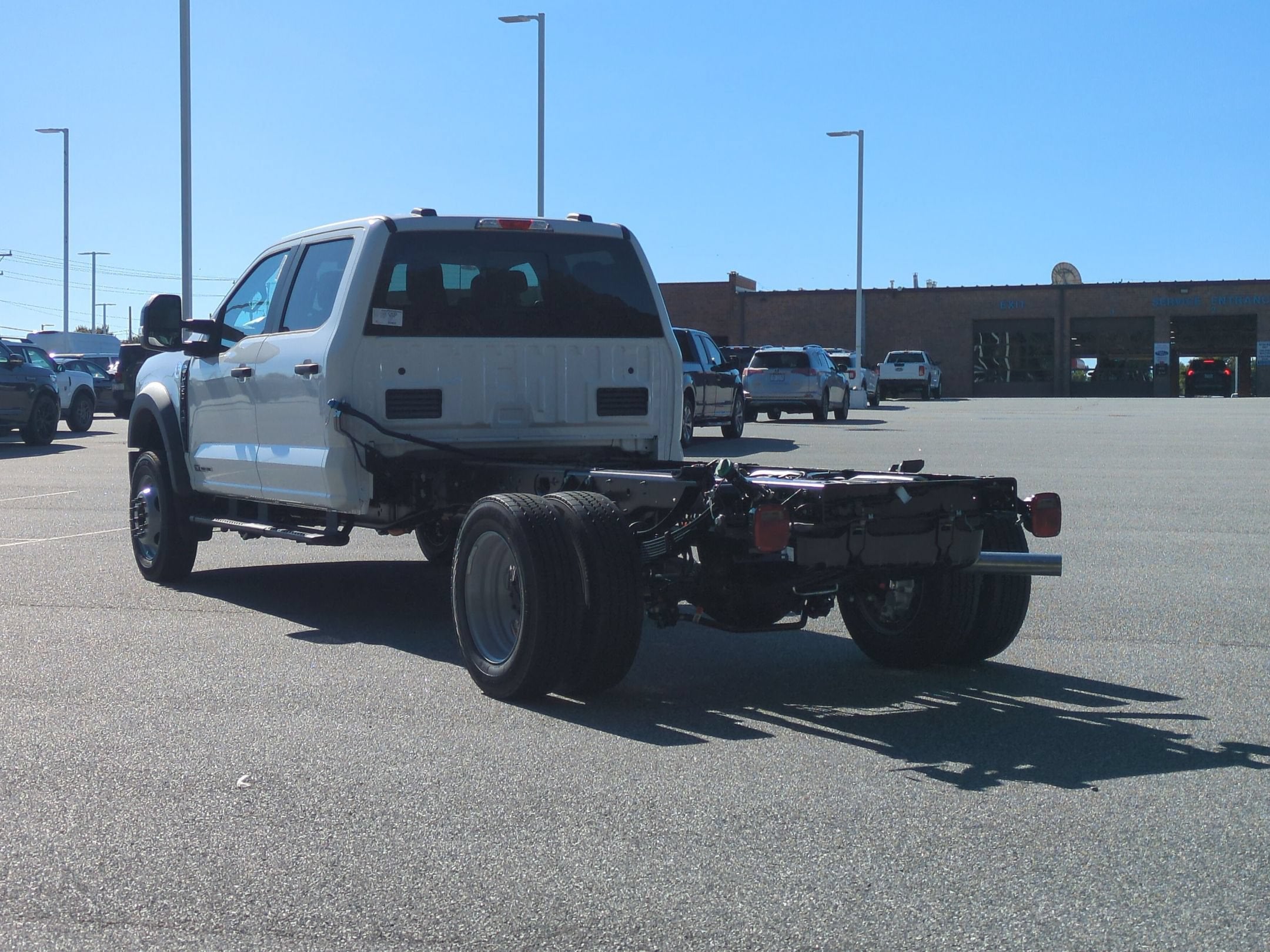 2027 Ford Super Duty F-450 DRW XL