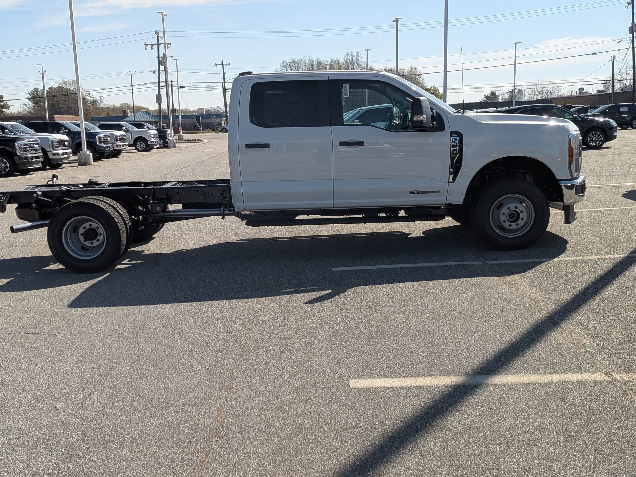 2026 Ford Super Duty F-350 DRW XL