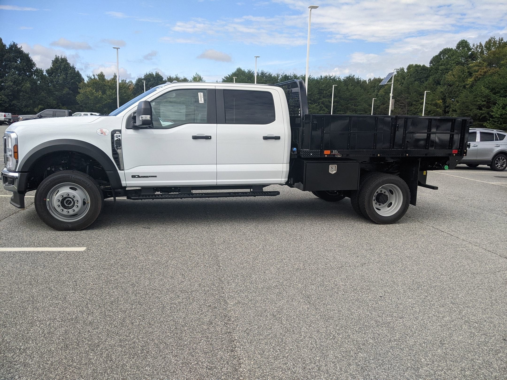 2025 Ford Super Duty F-450 DRW XL