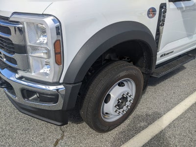 2025 Ford Super Duty F-550 DRW XL