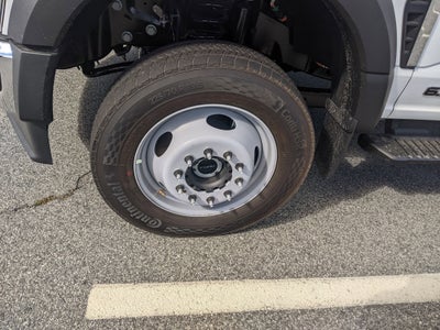 2025 Ford Super Duty F-550 DRW XL