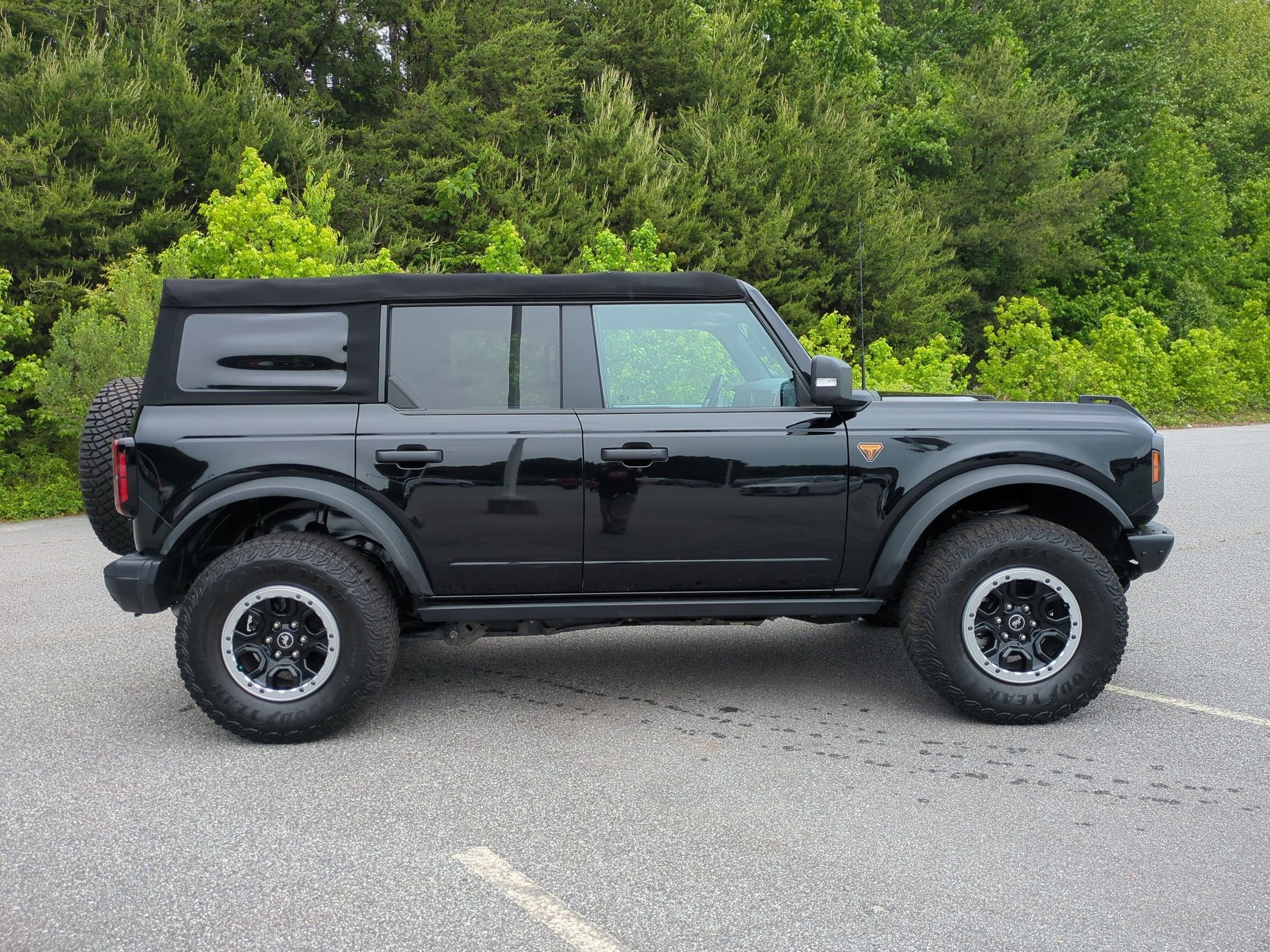 2022 Ford Bronco Badlands