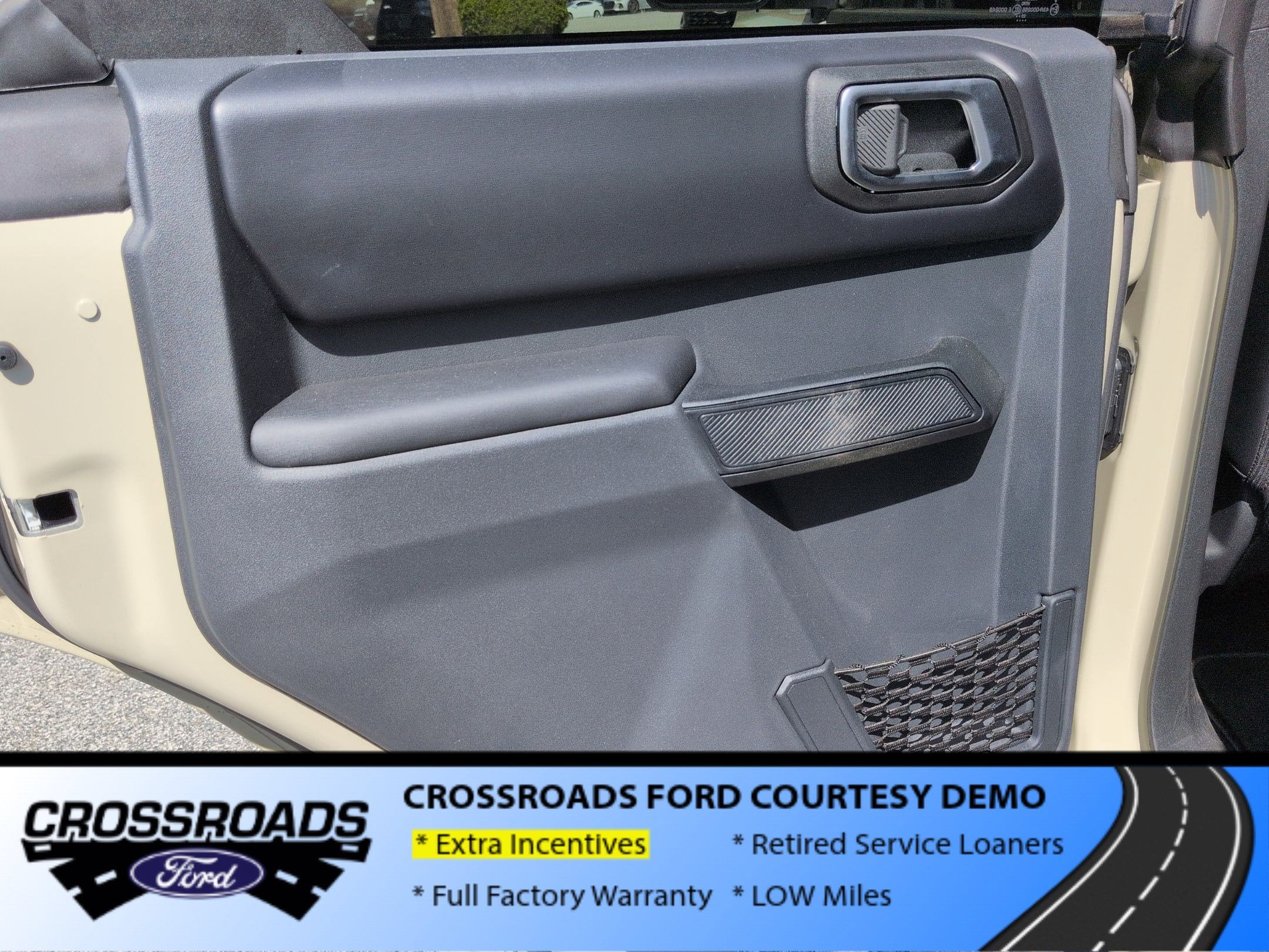 2025 Ford Bronco Outer Banks - Crossroads Courtesy Demo