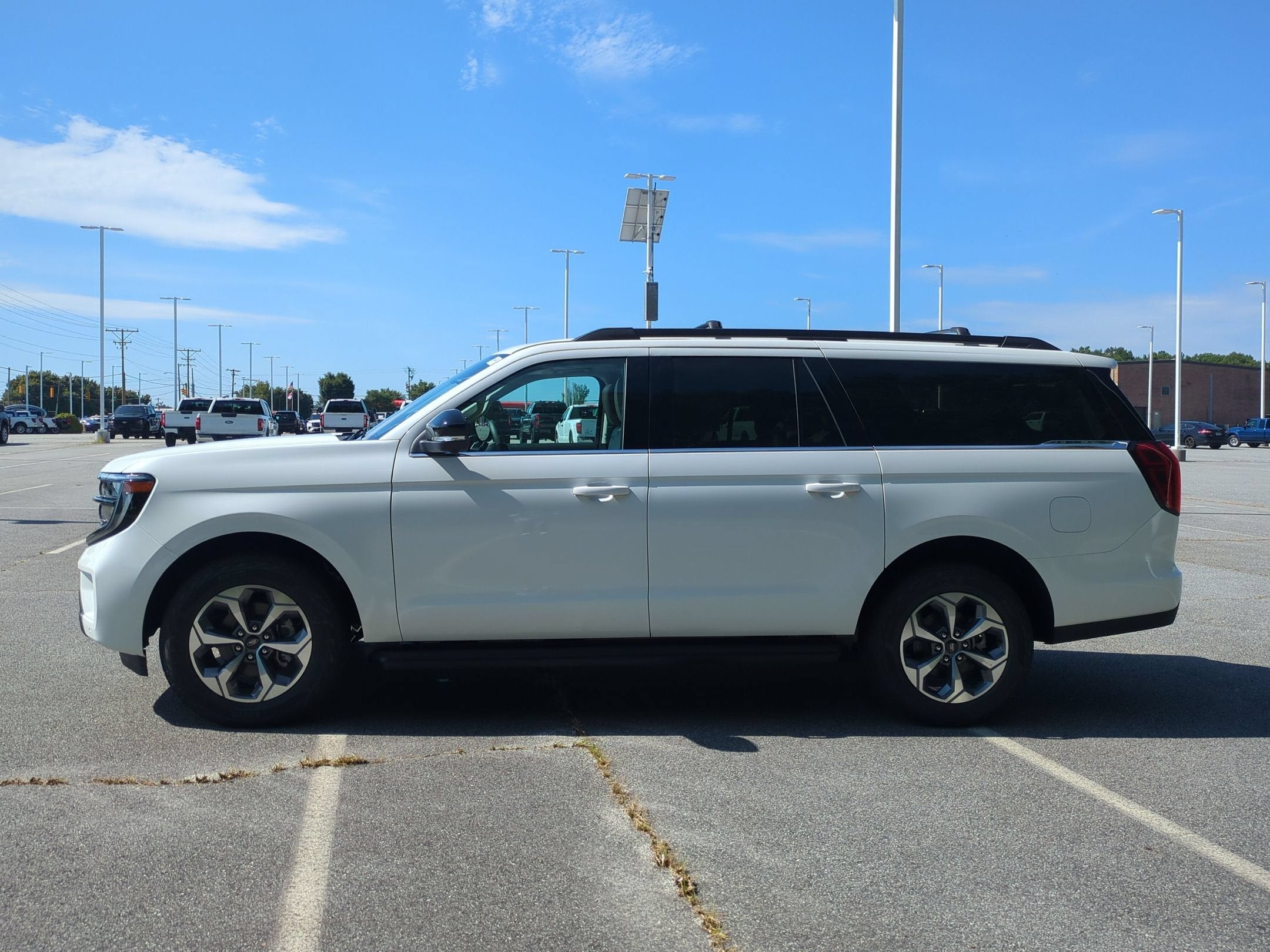 2027 Ford Expedition Max Active