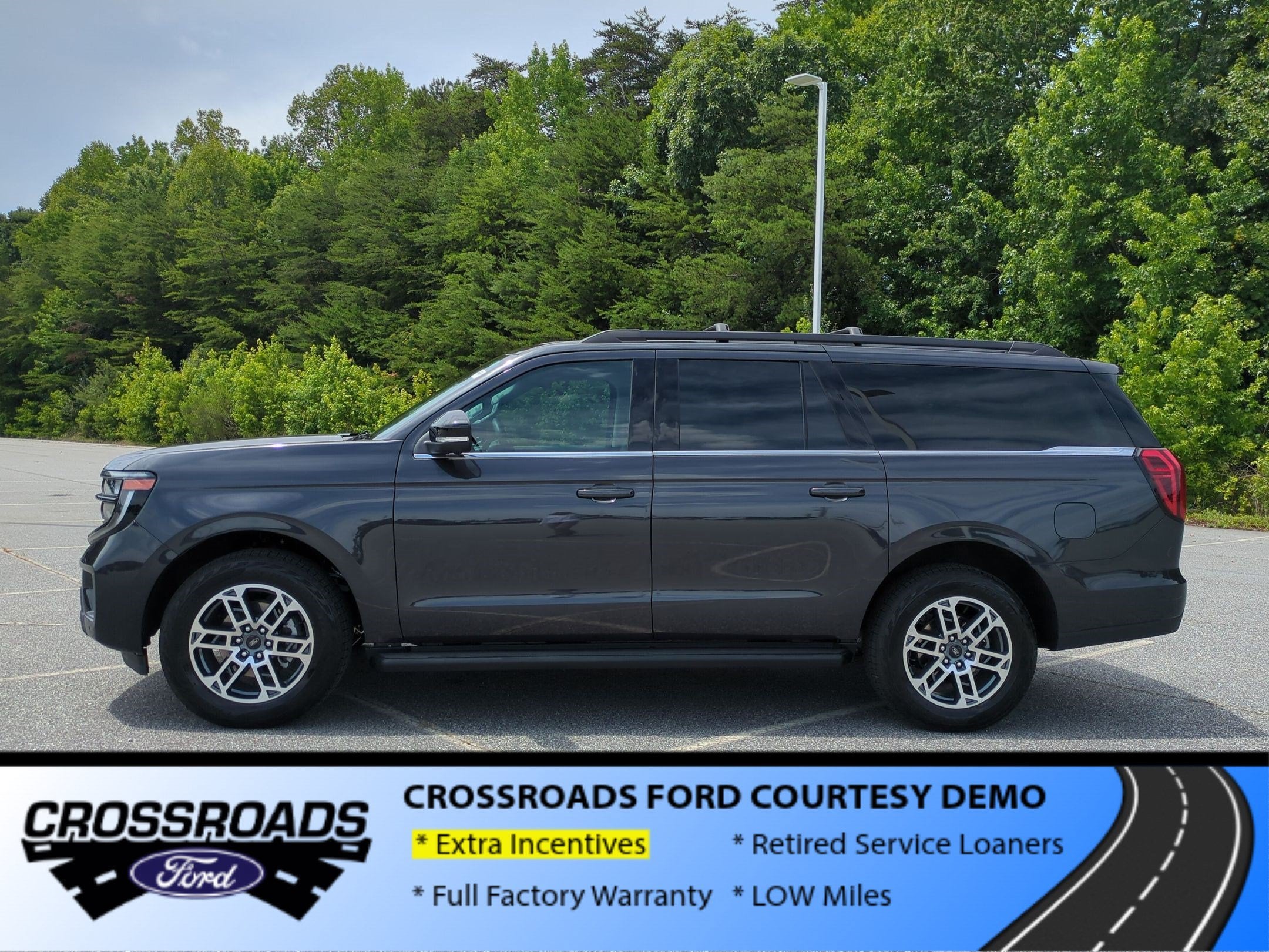 2026 Ford Expedition Max Active - Crossroads Courtesy Demo