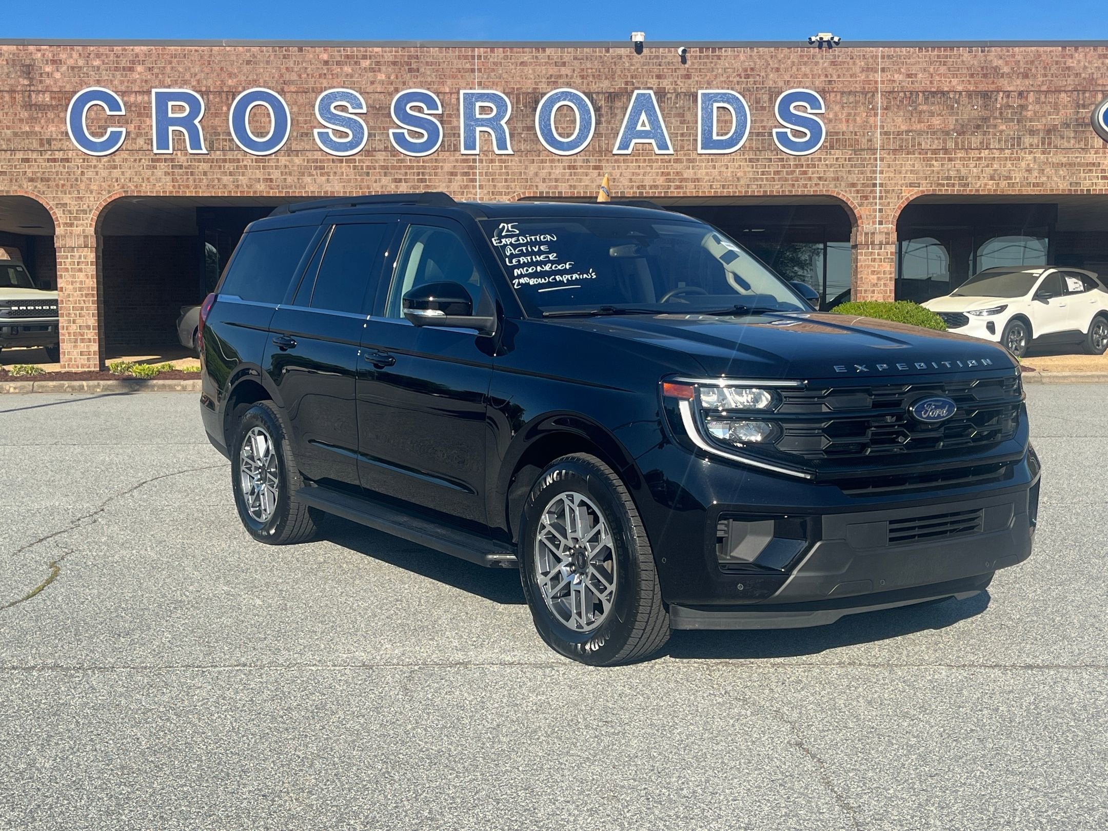 2025 Ford Expedition Active