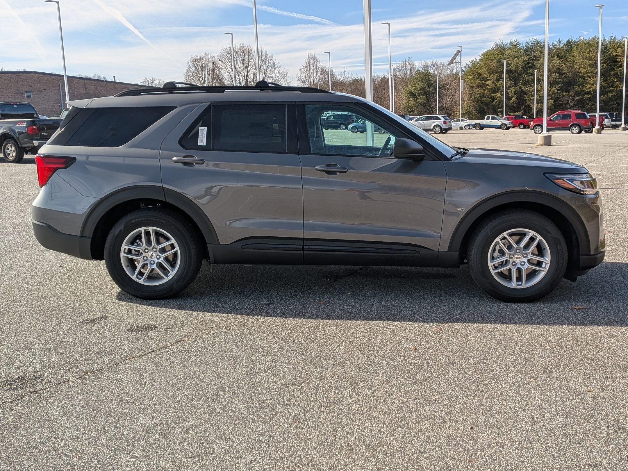 2026 Ford Explorer Active w/200A Pkg