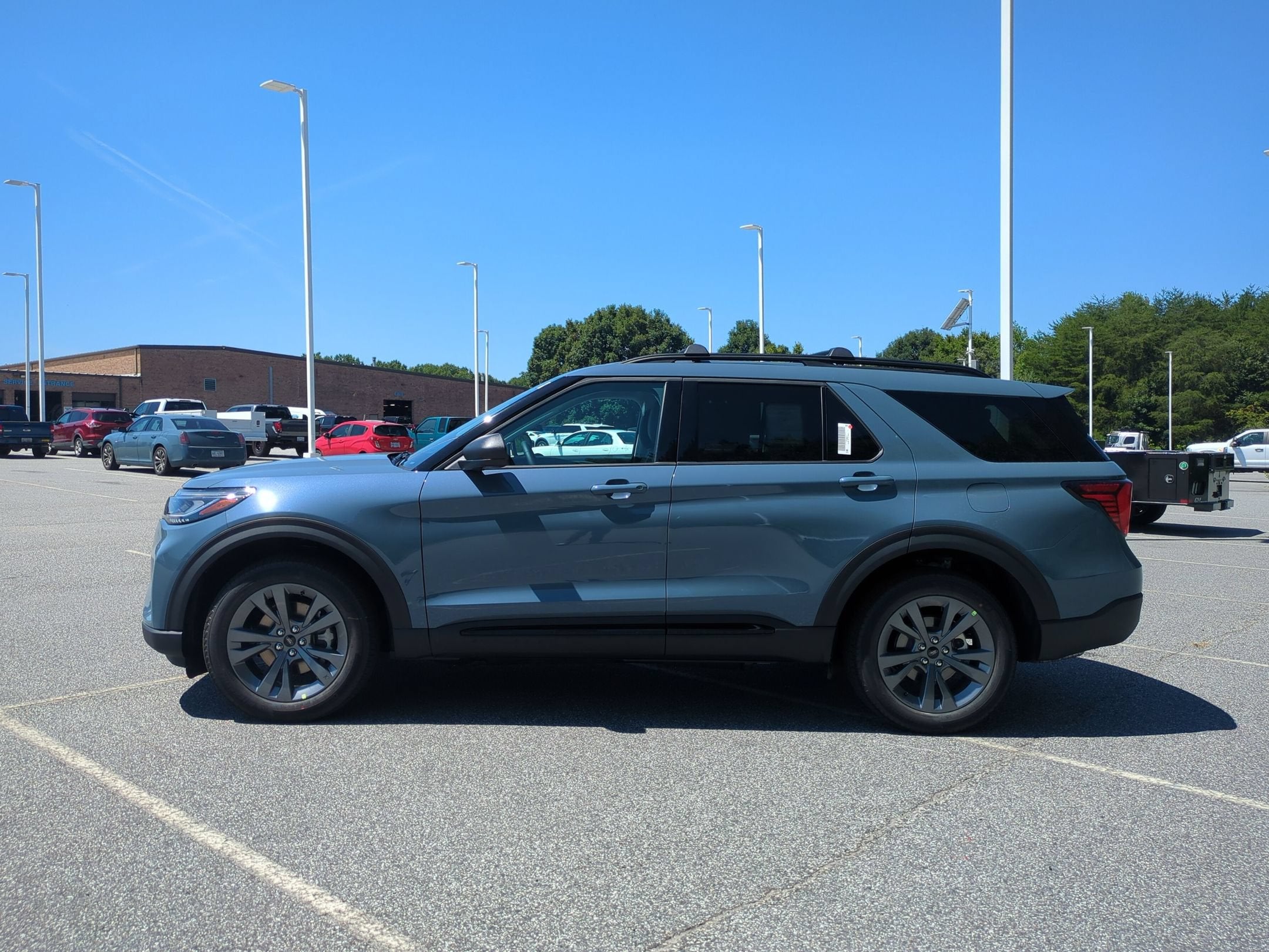 2026 Ford Explorer Active w/200A Pkg