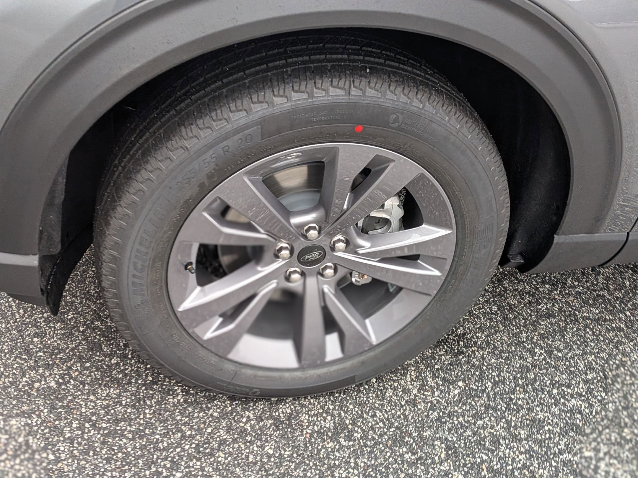 2026 Ford Explorer Active (200A)