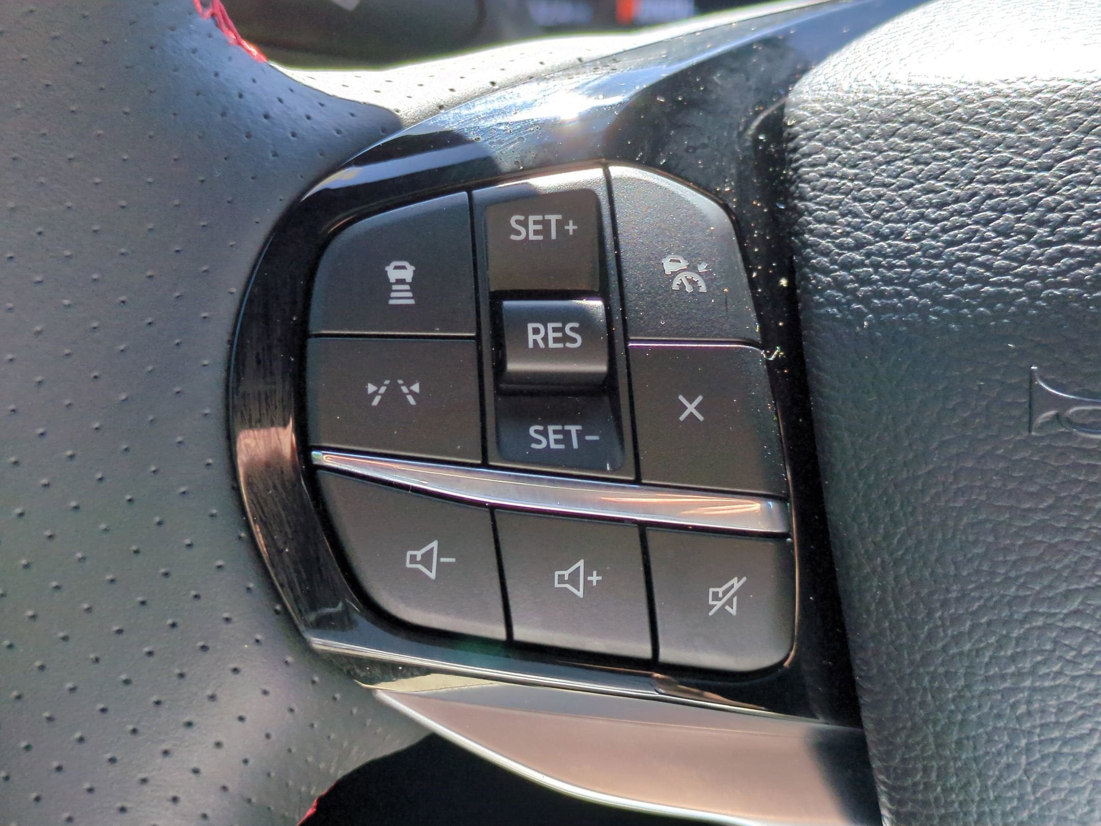 2026 Ford Explorer ST-Line - Crossroads Courtesy Demo