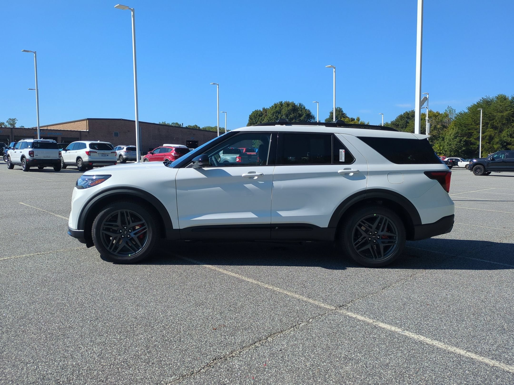 2027 Ford Explorer ST