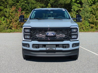 2027 Ford Super Duty F-250 SRW LARIAT