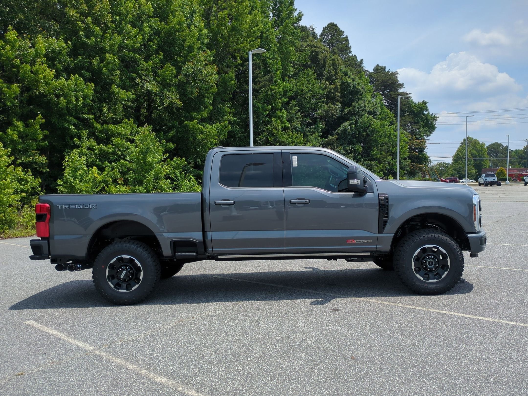 2026 Ford Super Duty F-250 SRW Platinum Tremor