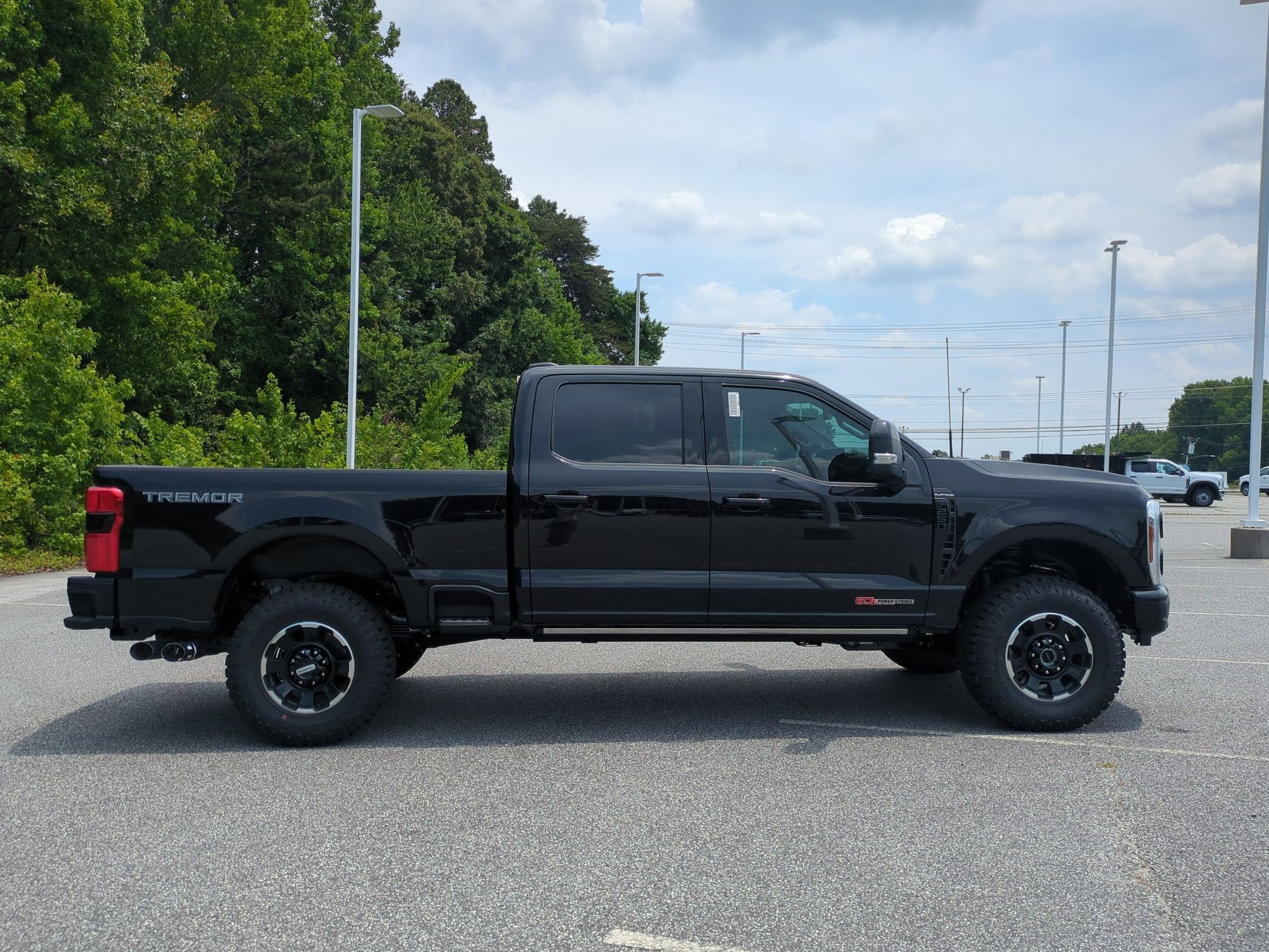 2026 Ford Super Duty F-250 SRW Platinum Tremor