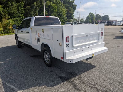 2025 Ford Super Duty F-350 SRW XL