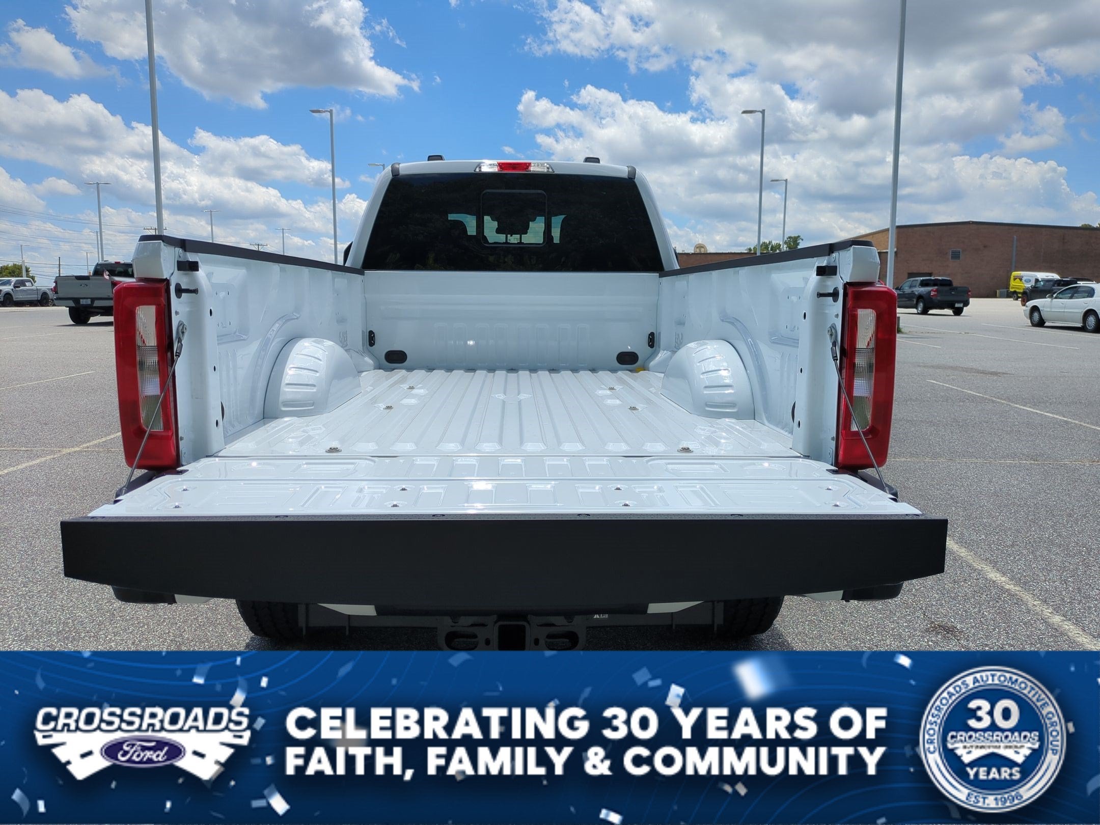2026 Ford Super Duty F-350 SRW XL