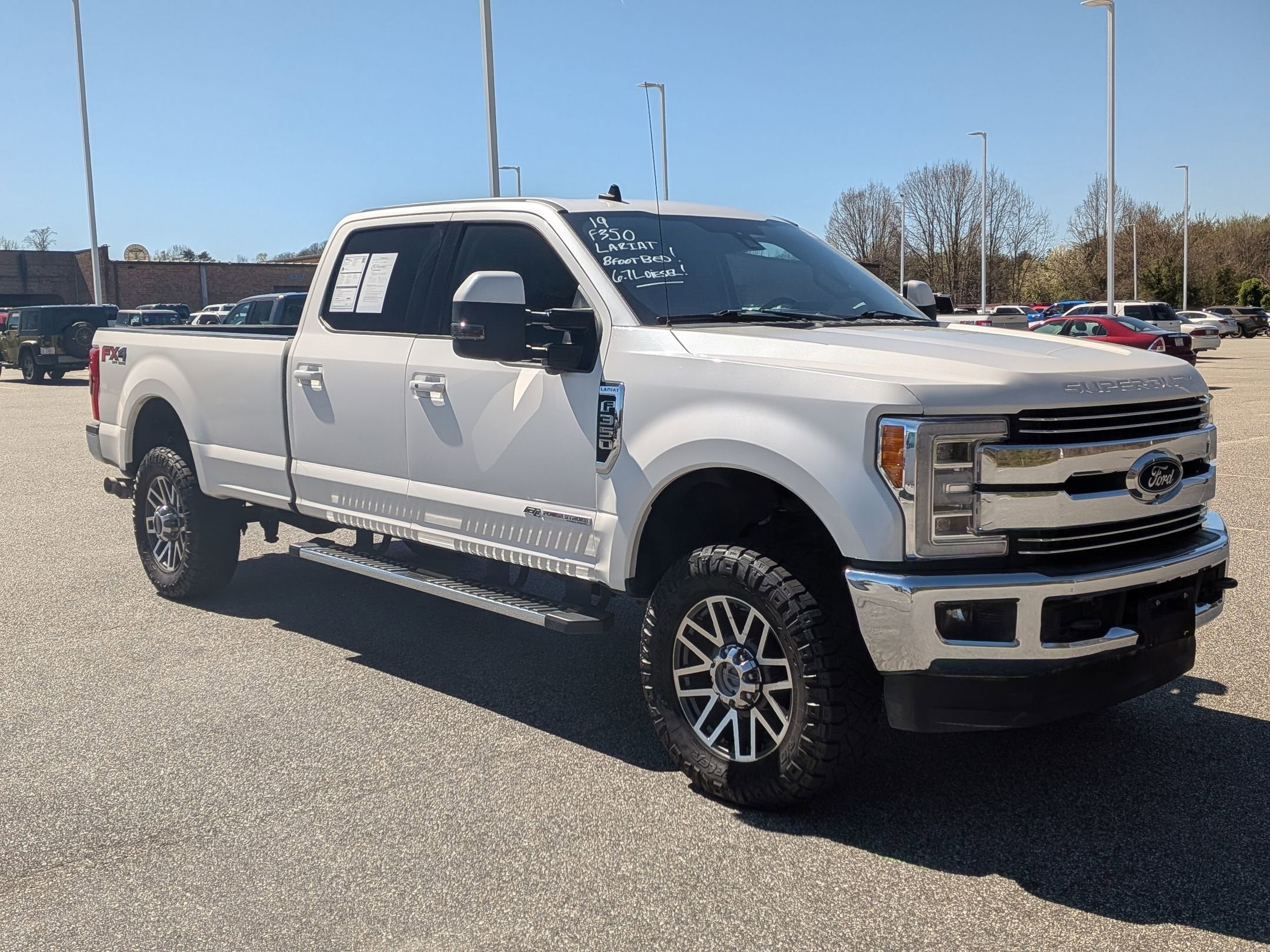2019 Ford Super Duty F-350 SRW LARIAT