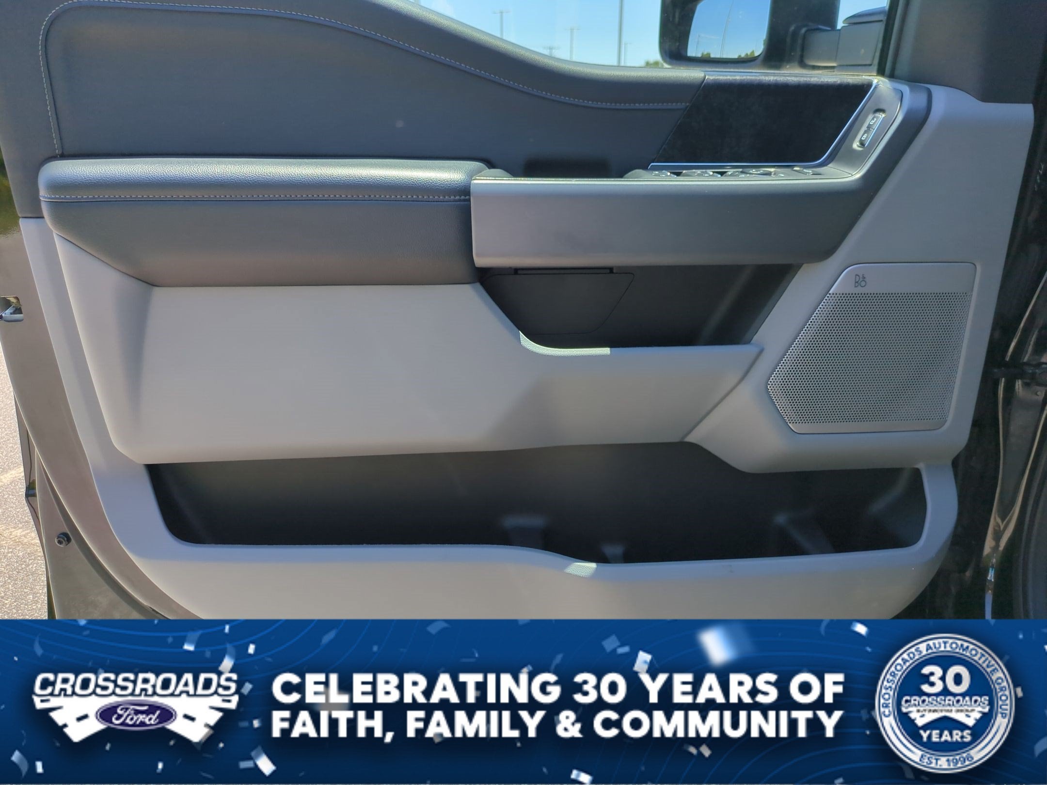 2024 Ford Super Duty F-350 SRW XLT