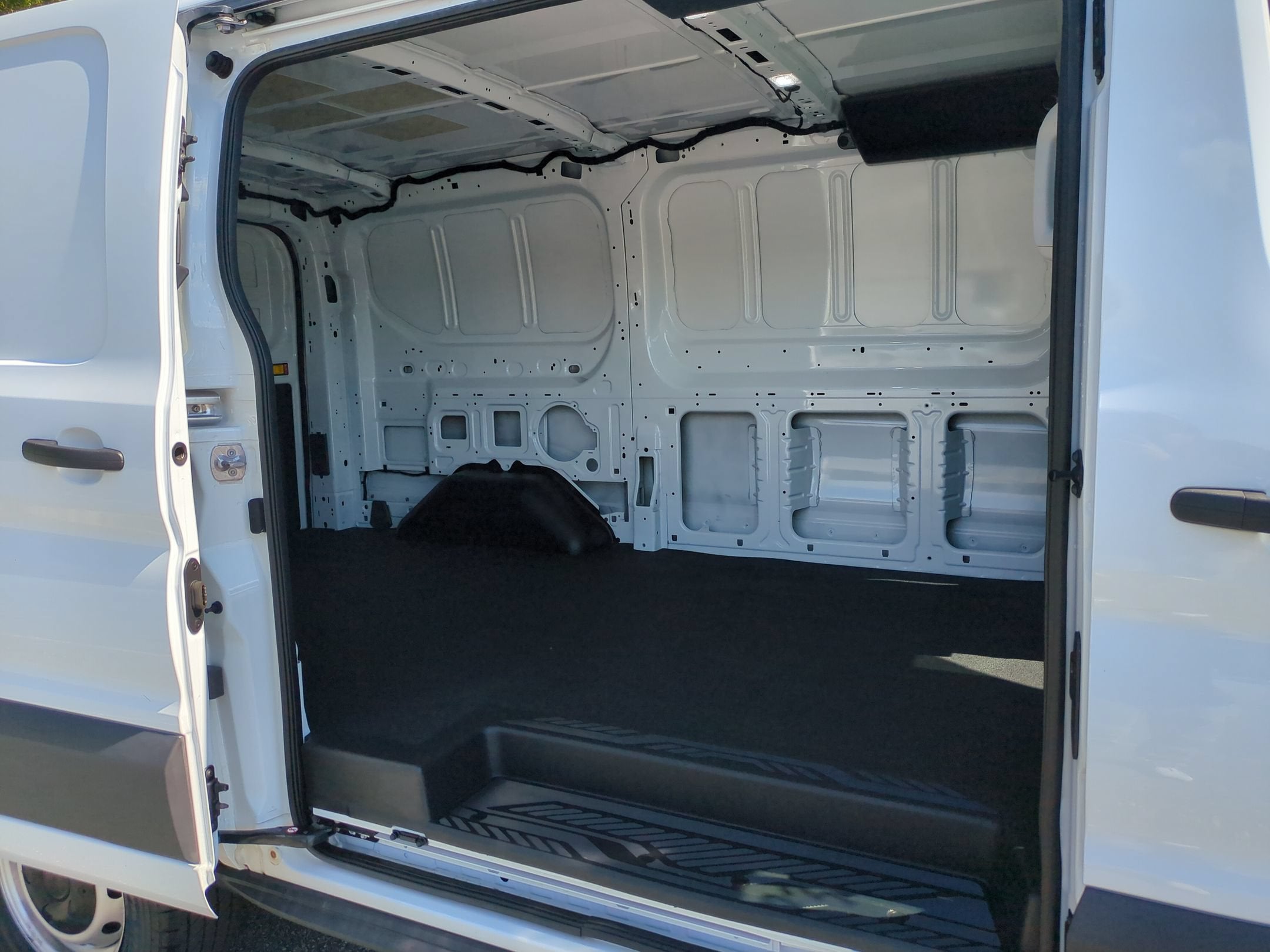 2023 Ford Transit Cargo Van Base