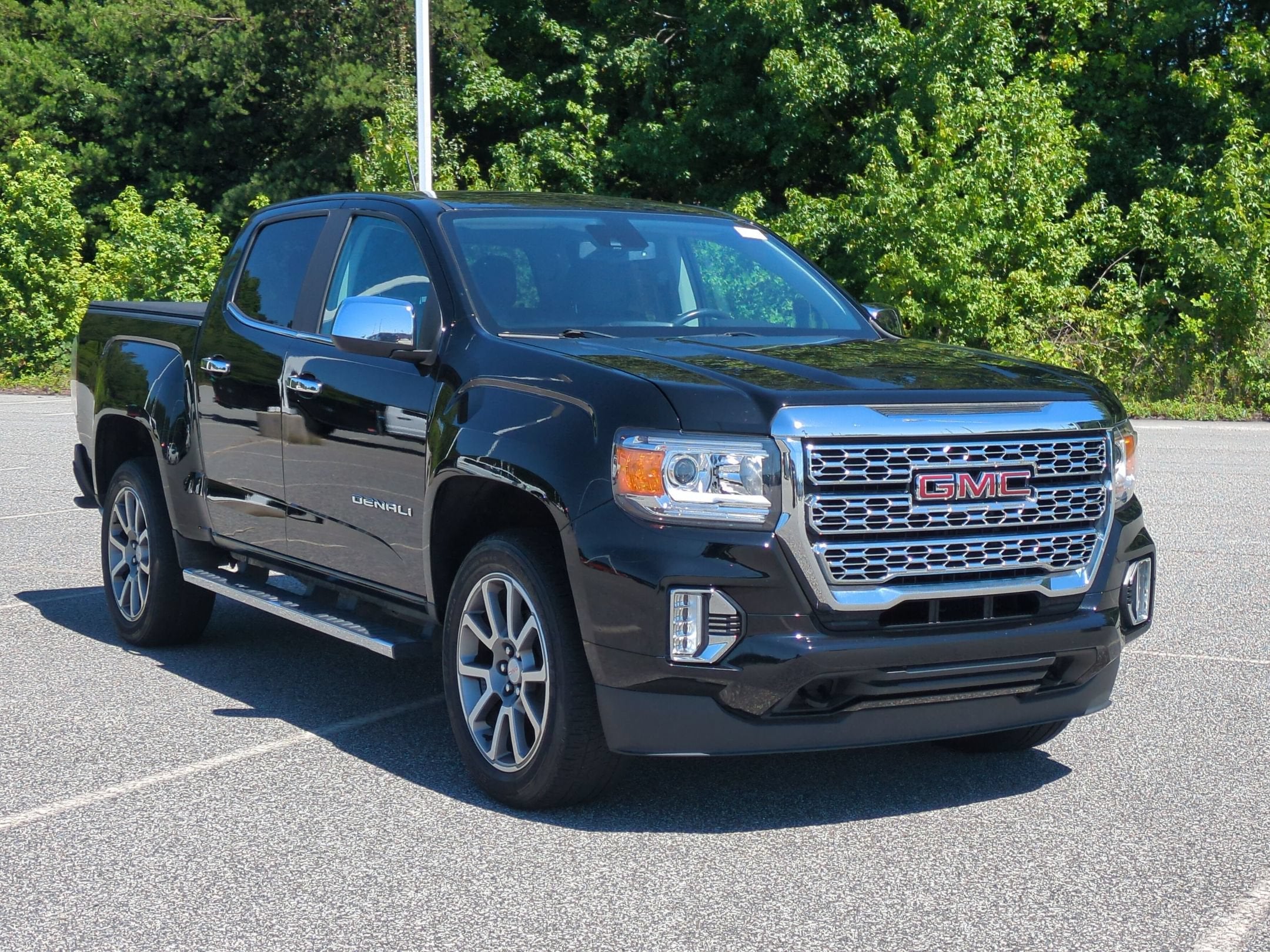 2022 GMC Canyon 4WD Denali