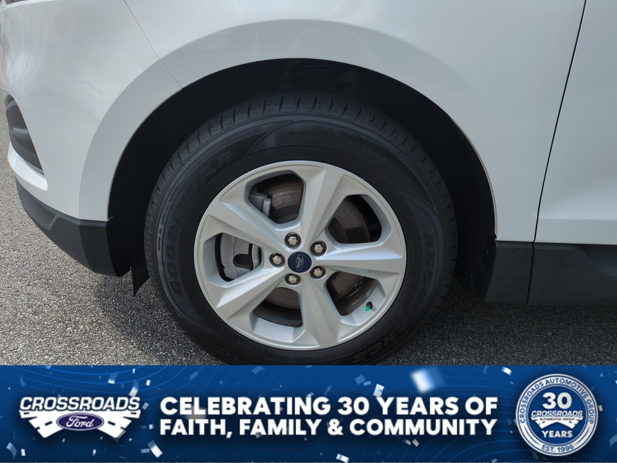2022 Ford Edge SE