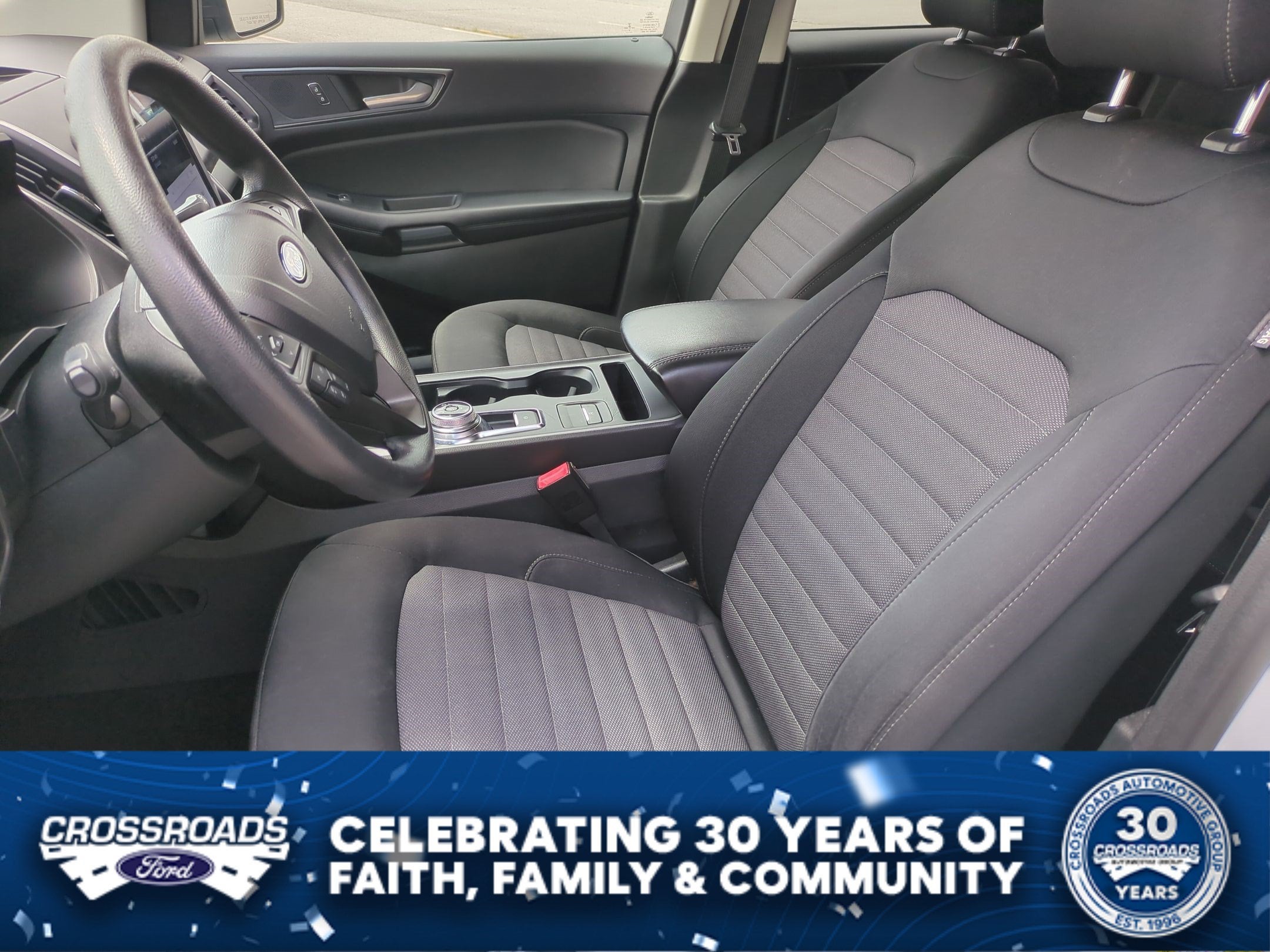 2022 Ford Edge SE
