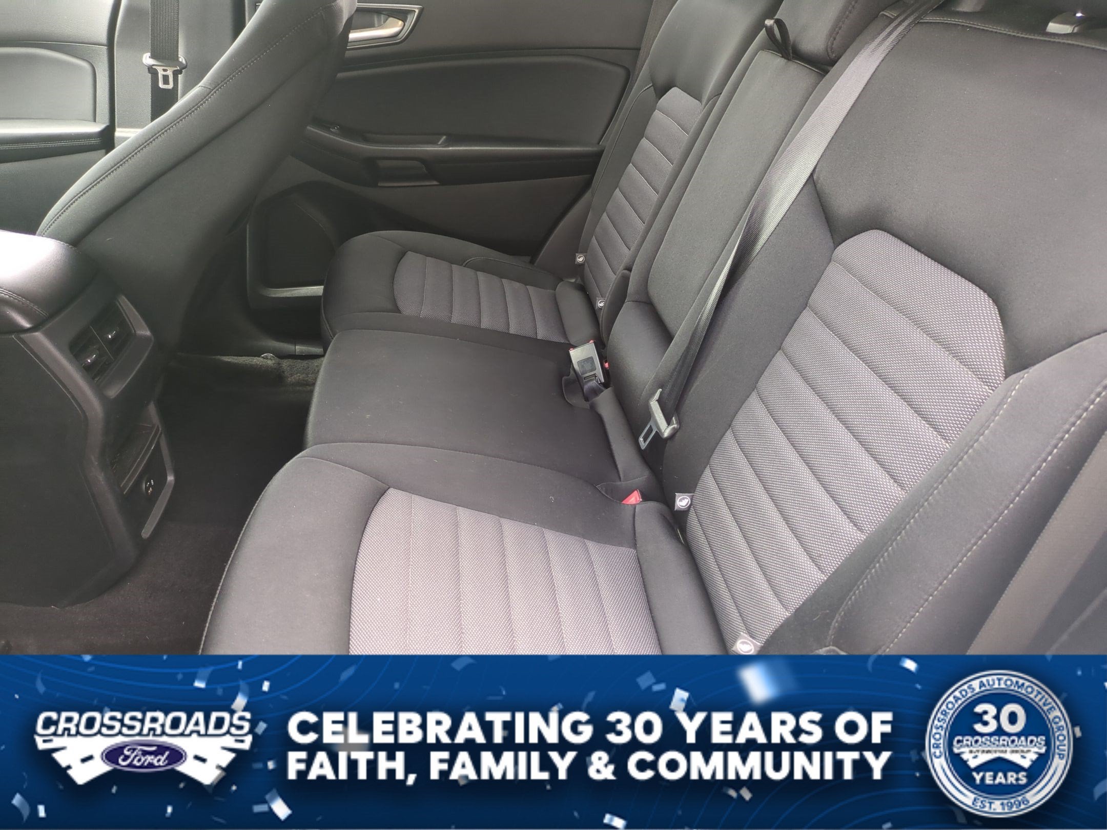 2022 Ford Edge SE