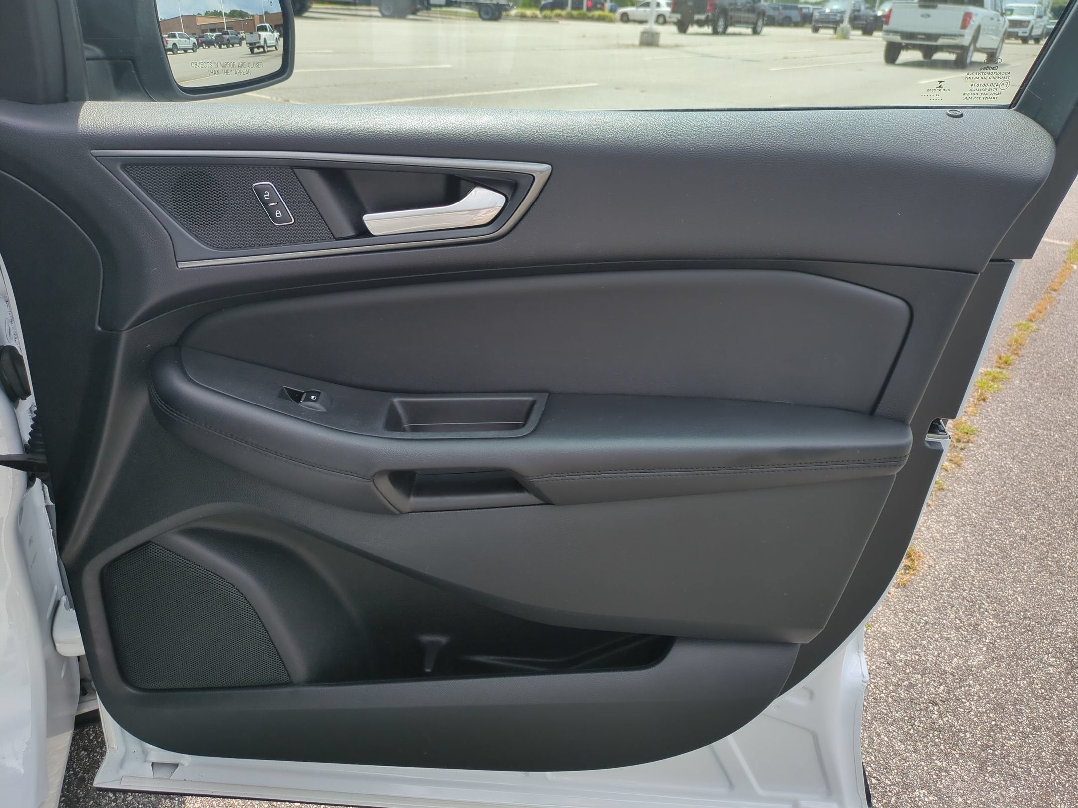2022 Ford Edge SE
