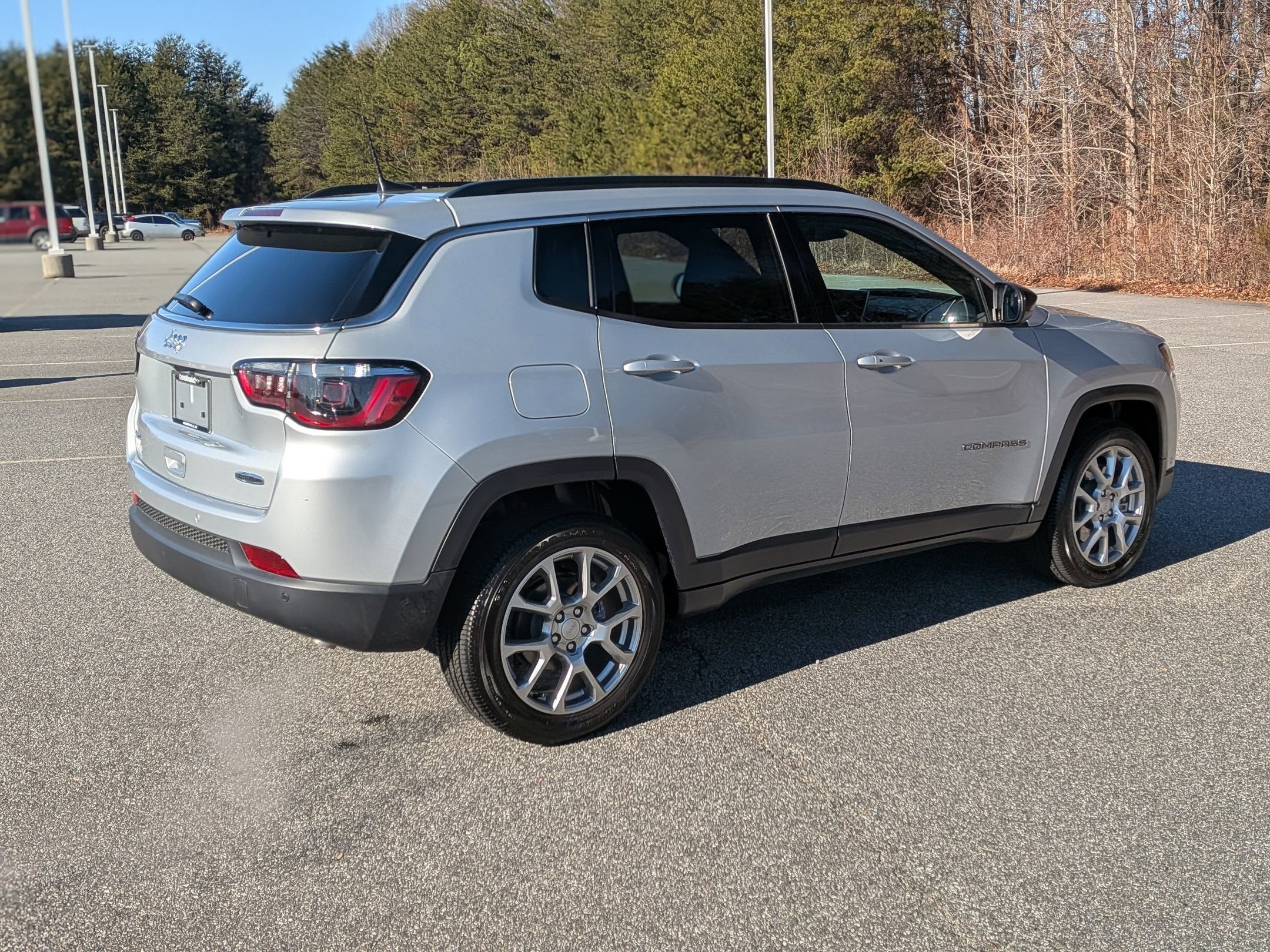 2024 Jeep Compass Latitude Lux