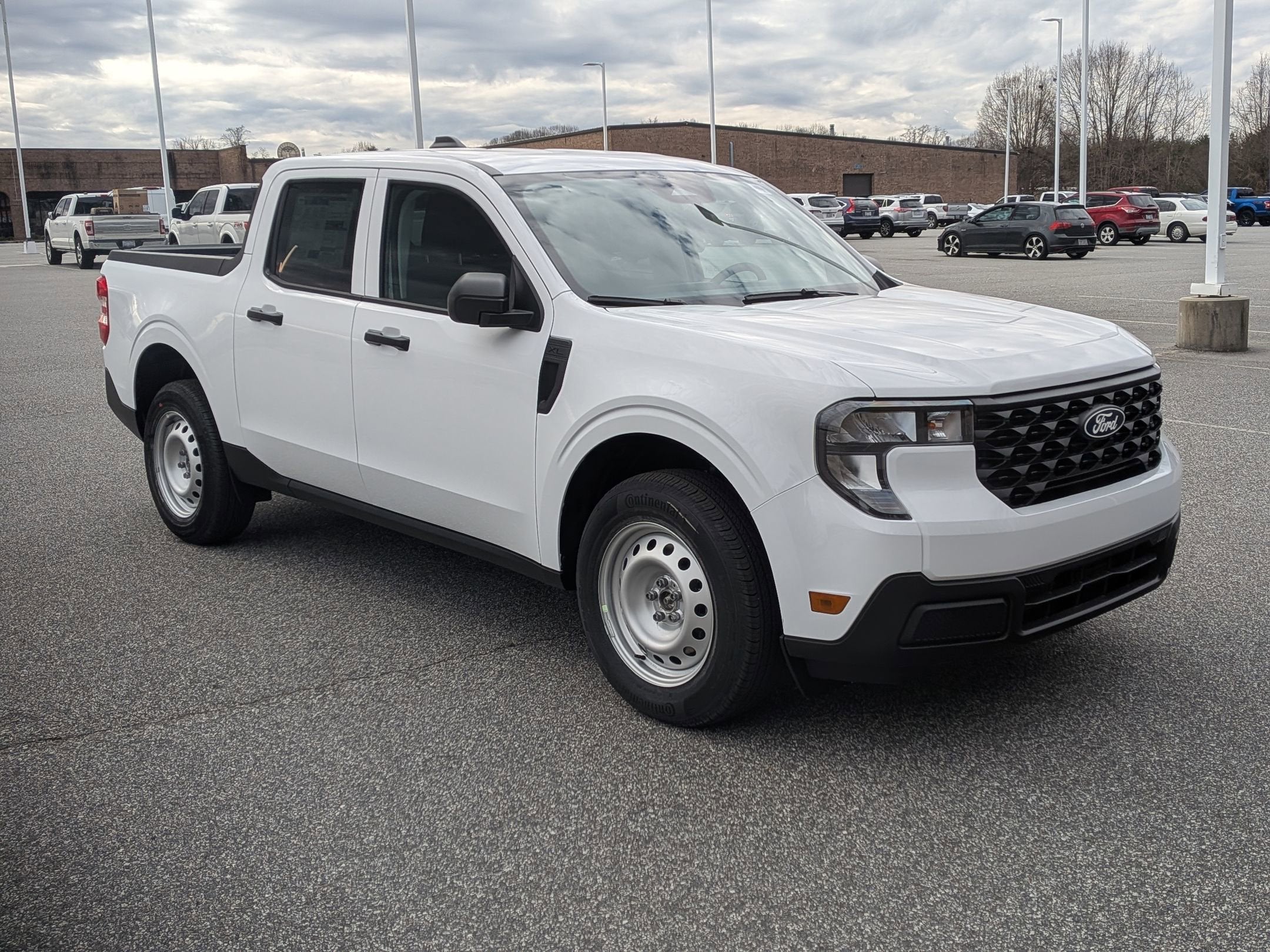 2026 Ford Maverick XL