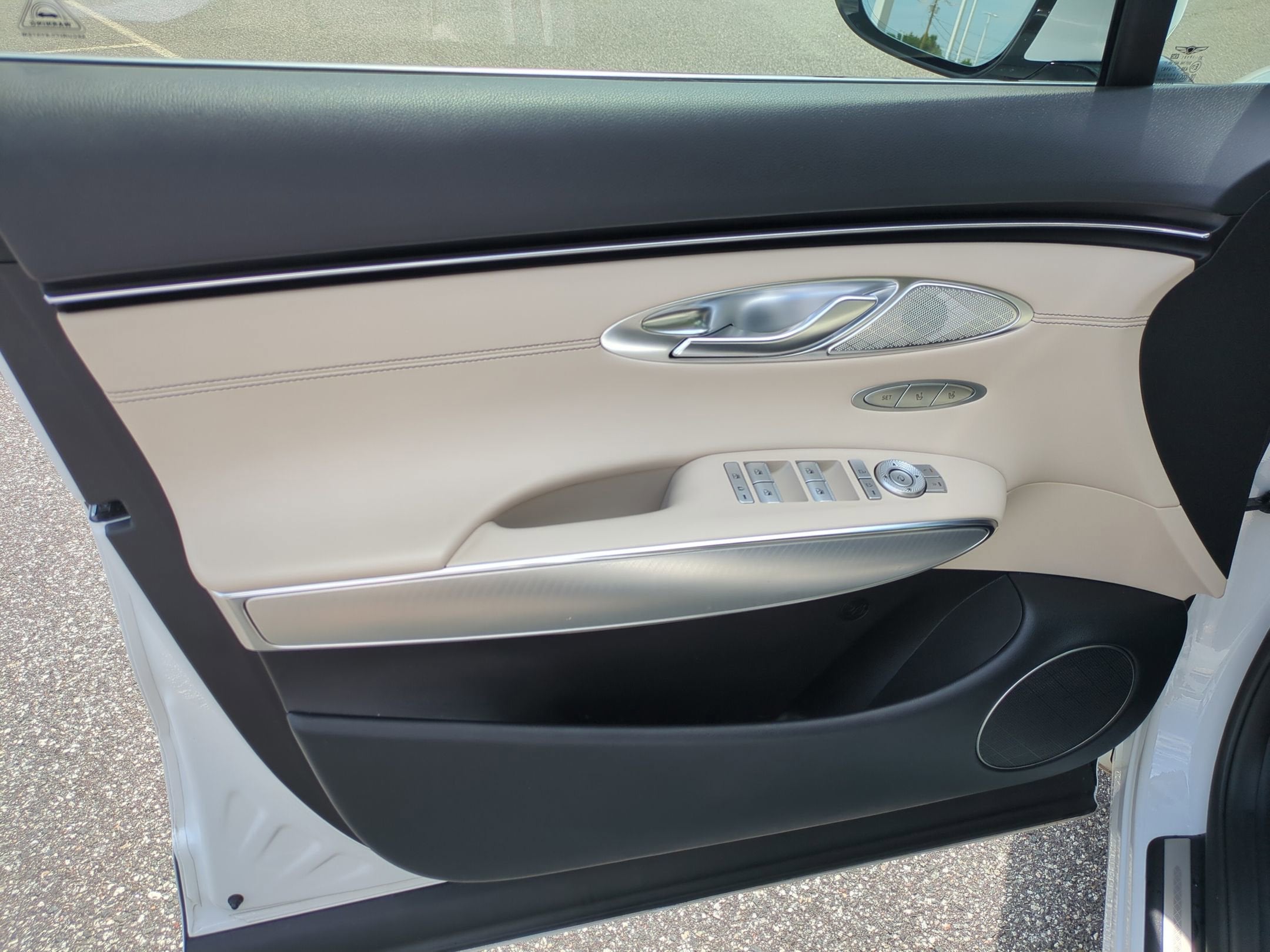2023 Genesis GV70 2.5T