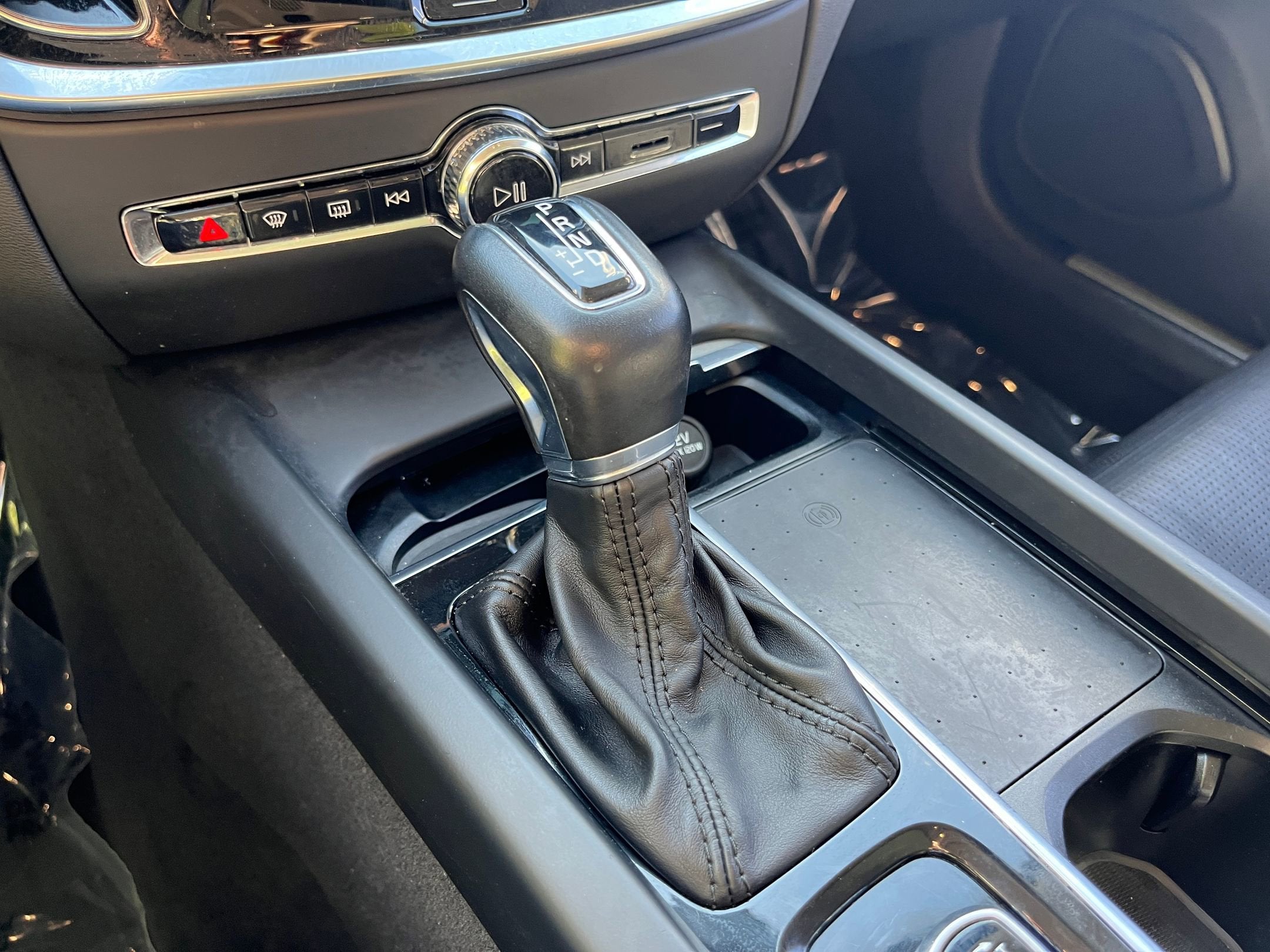 2021 Volvo V60 Cross Country T5