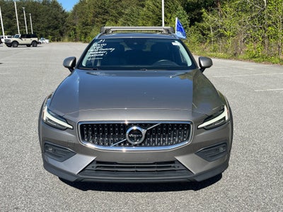 2021 Volvo V60 Cross Country T5